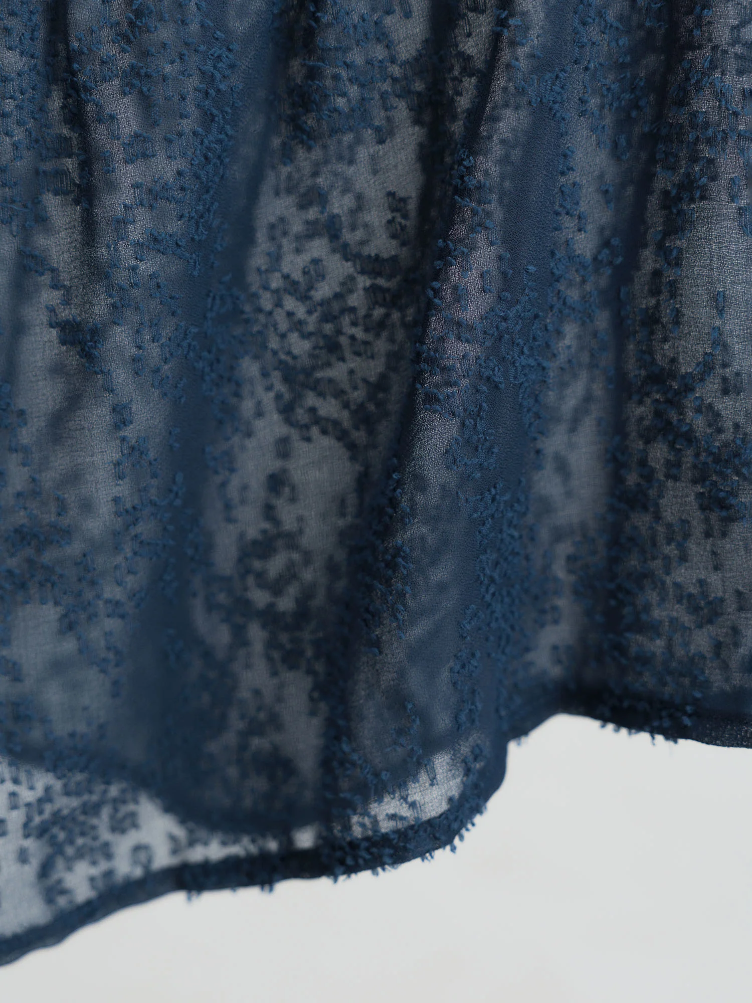 Textured Sheer Hem Waist-Defining Midi Dress - Image 4
