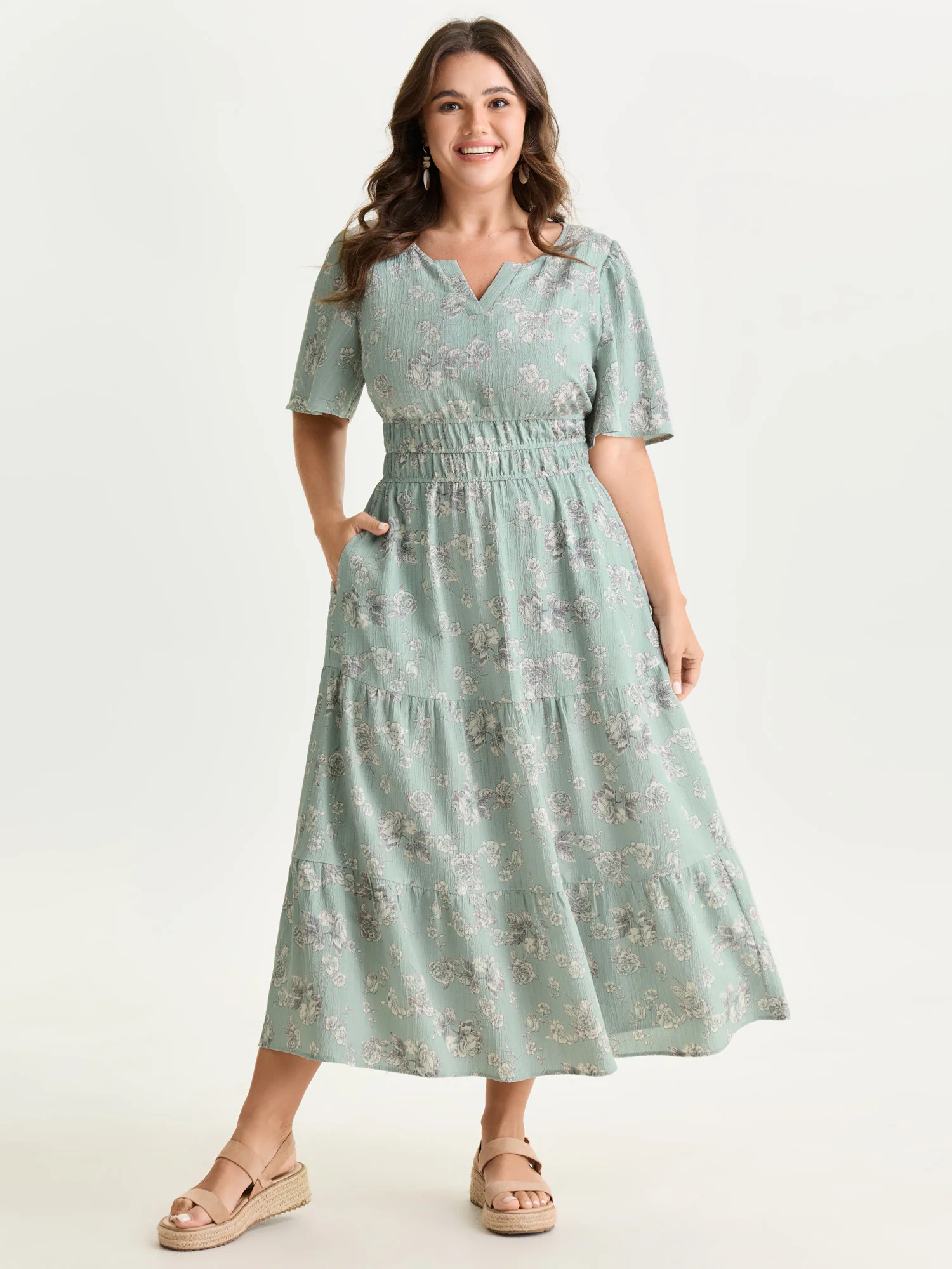 Textured Shirred Cinched Waist Maxi Dress - Image 27