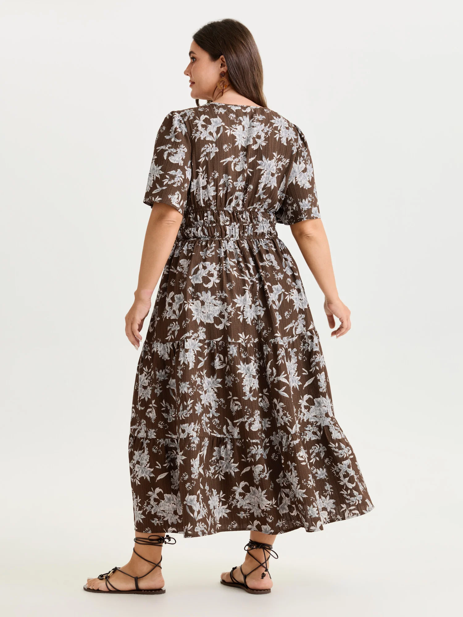 Textured Shirred Cinched Waist Maxi Dress - Image 45