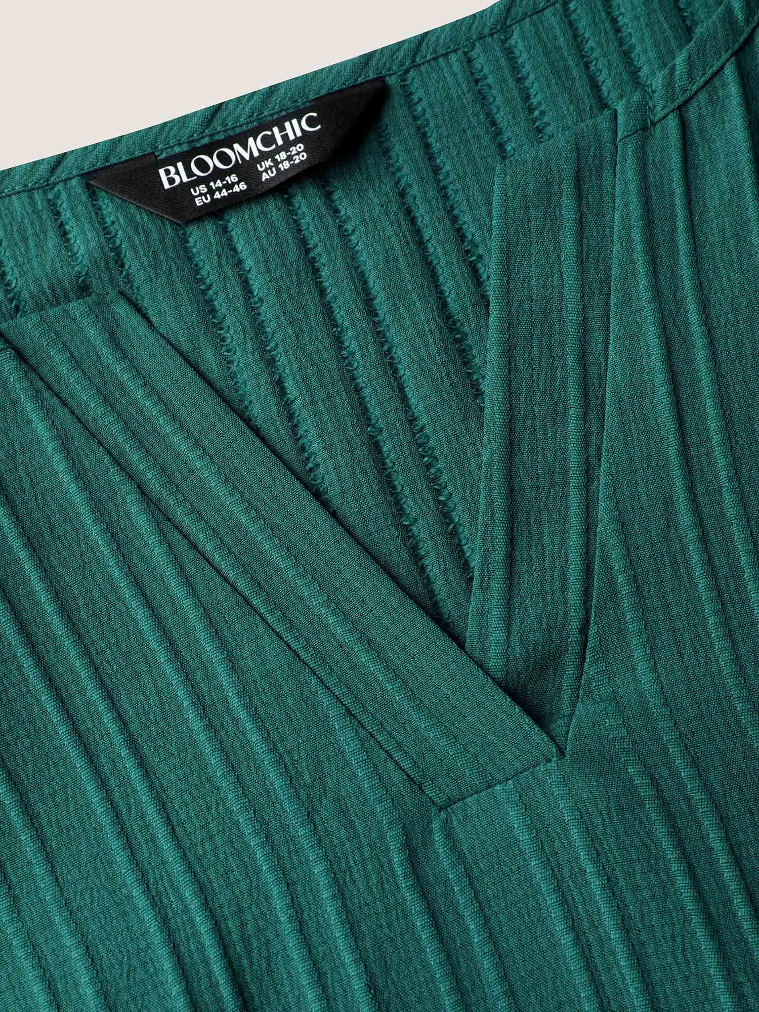 Textured Shirred Cinched Waist Maxi Dress - Image 6
