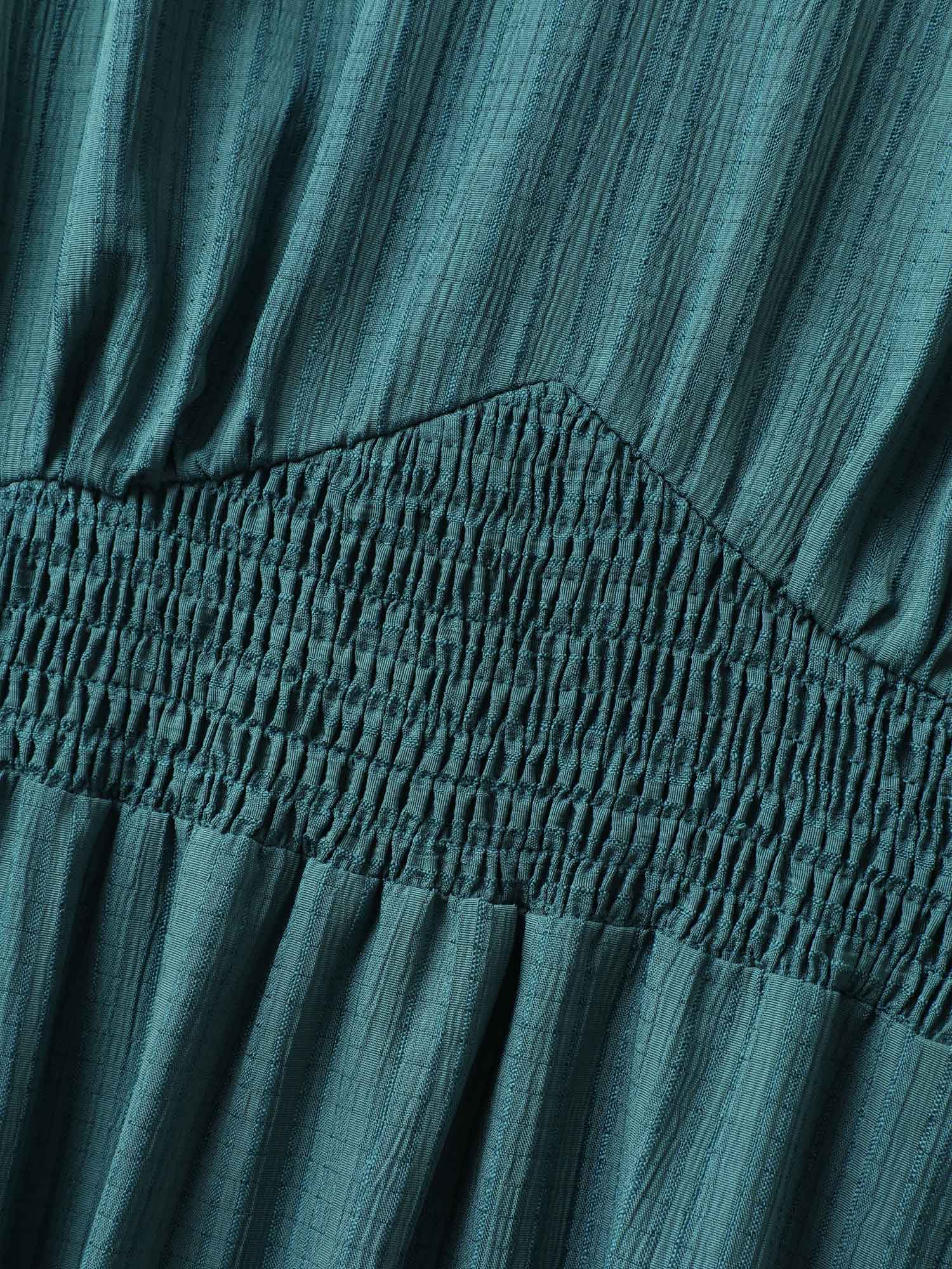 Textured Shirred-Waist Adjustable Pockets Midi Dress - Image 5