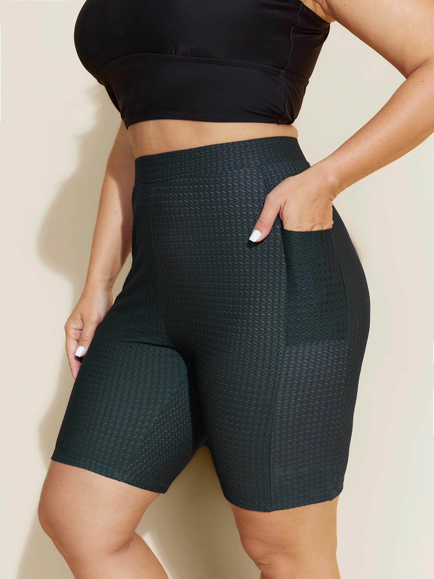 Textured Side Pockets Sculpting Swim Shorts - Image 12