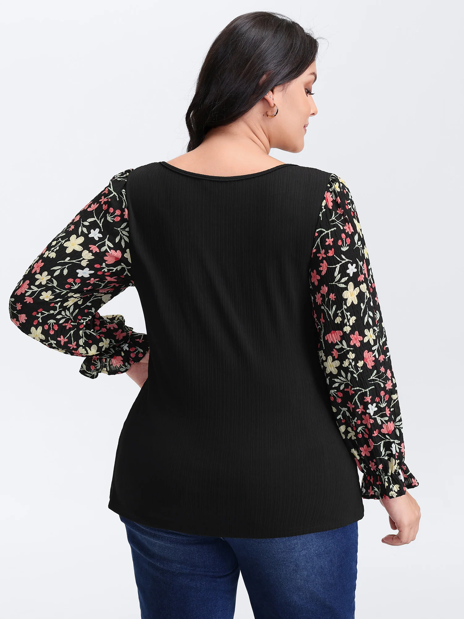 Textured Spliced Floral Sleeves Top - Image 5