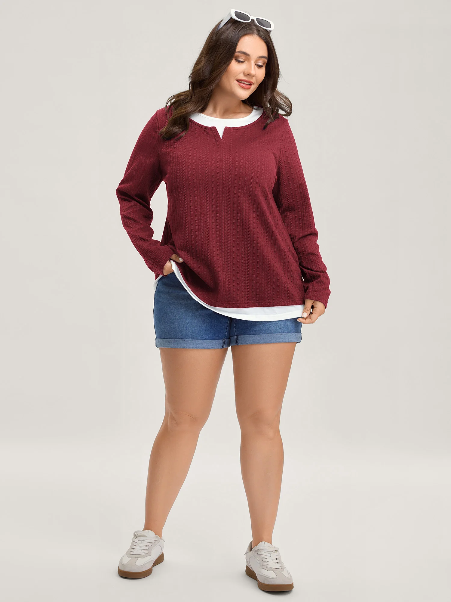 Textured Spliced Round Neck Solid T-Shirt - Image 11