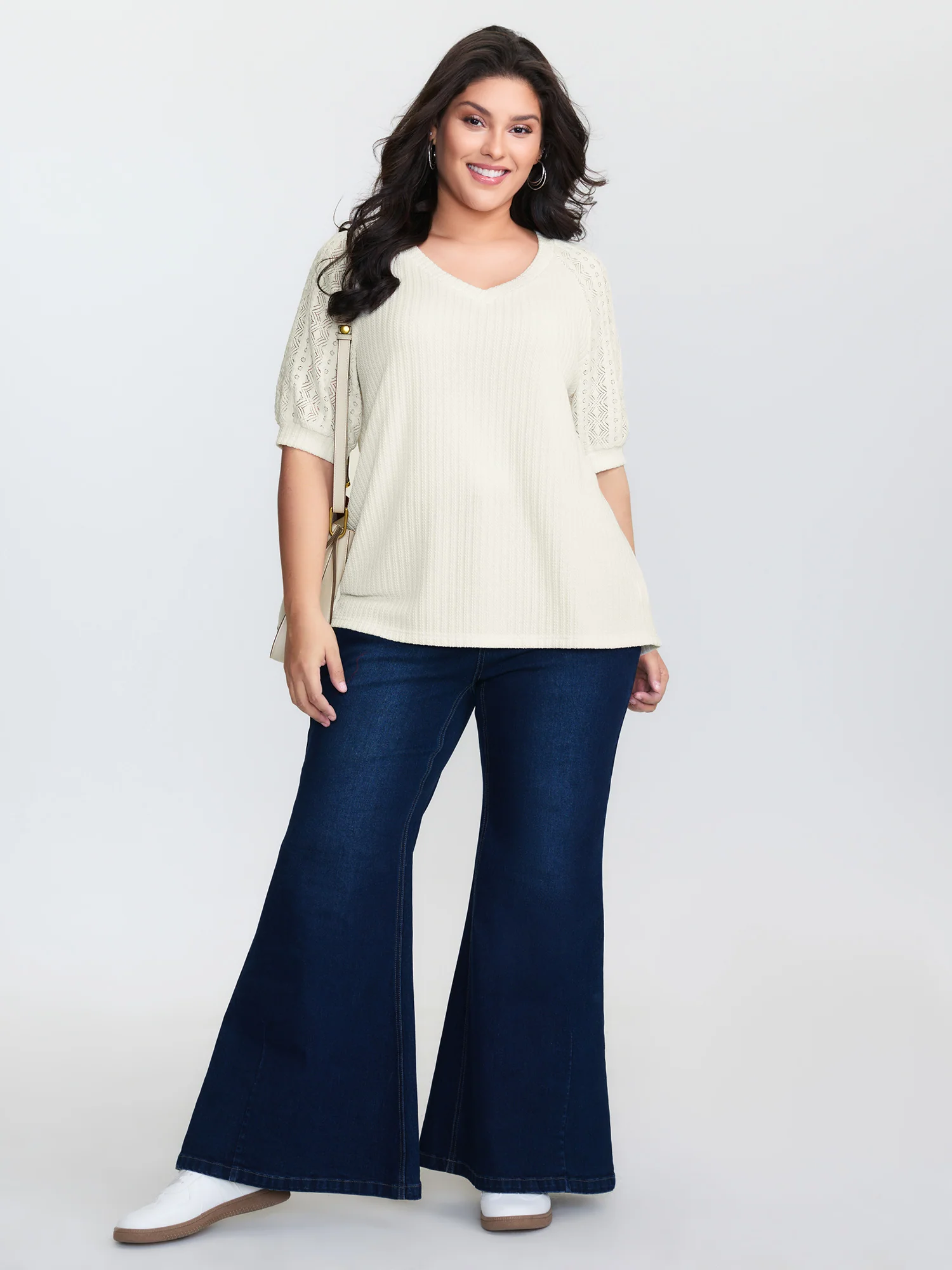 Textured Spliced V-Neck T-Shirt - Image 3