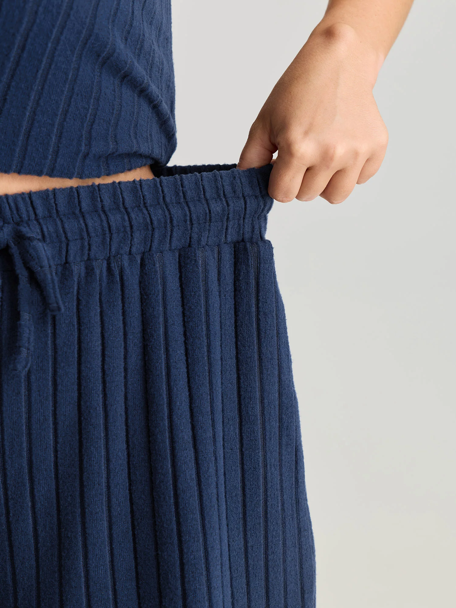 Textured Stretchy Co-Ord Lounge Set - Image 5