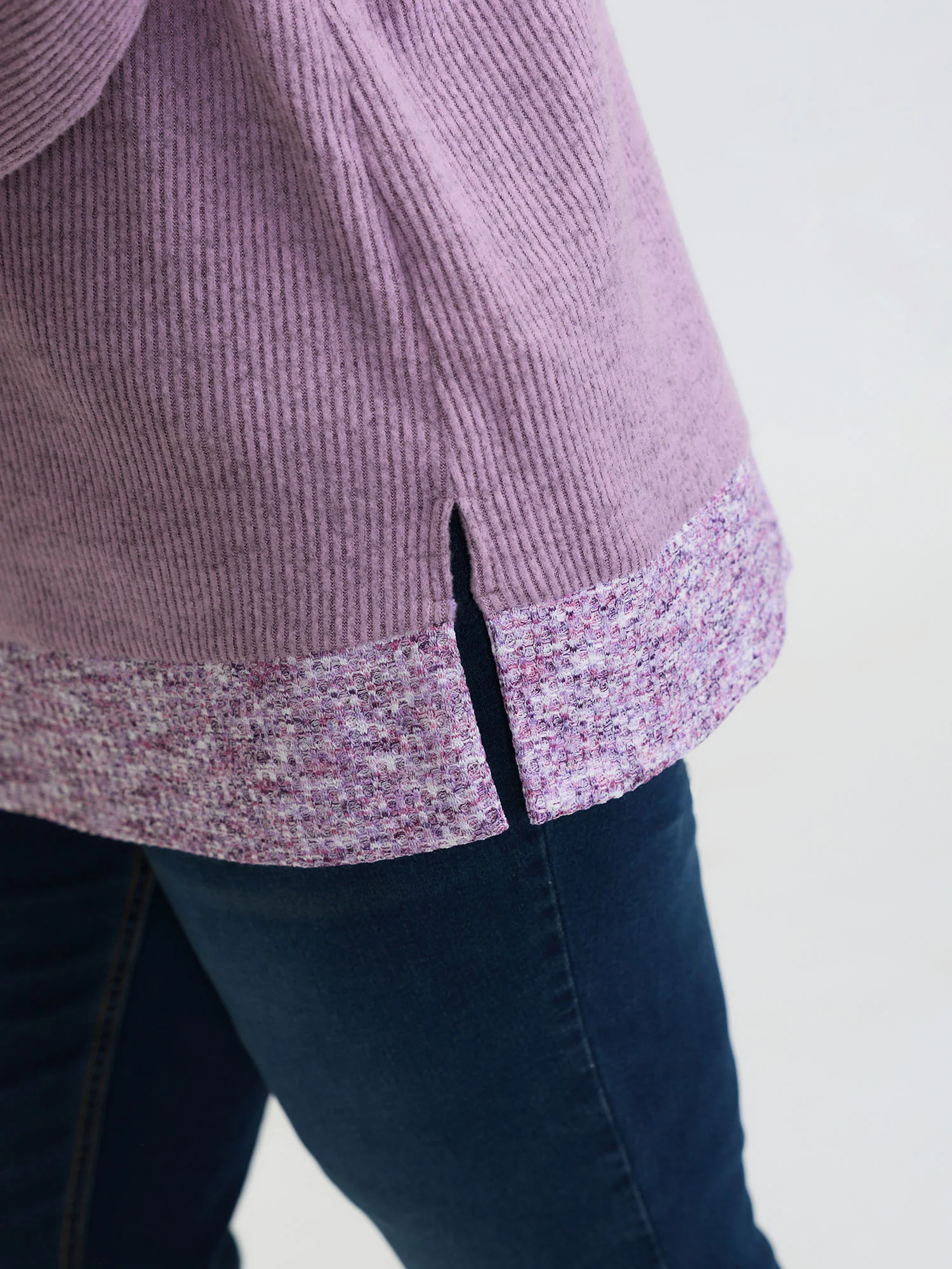 Textured Stretchy Color Contrast Hoodie - Image 4