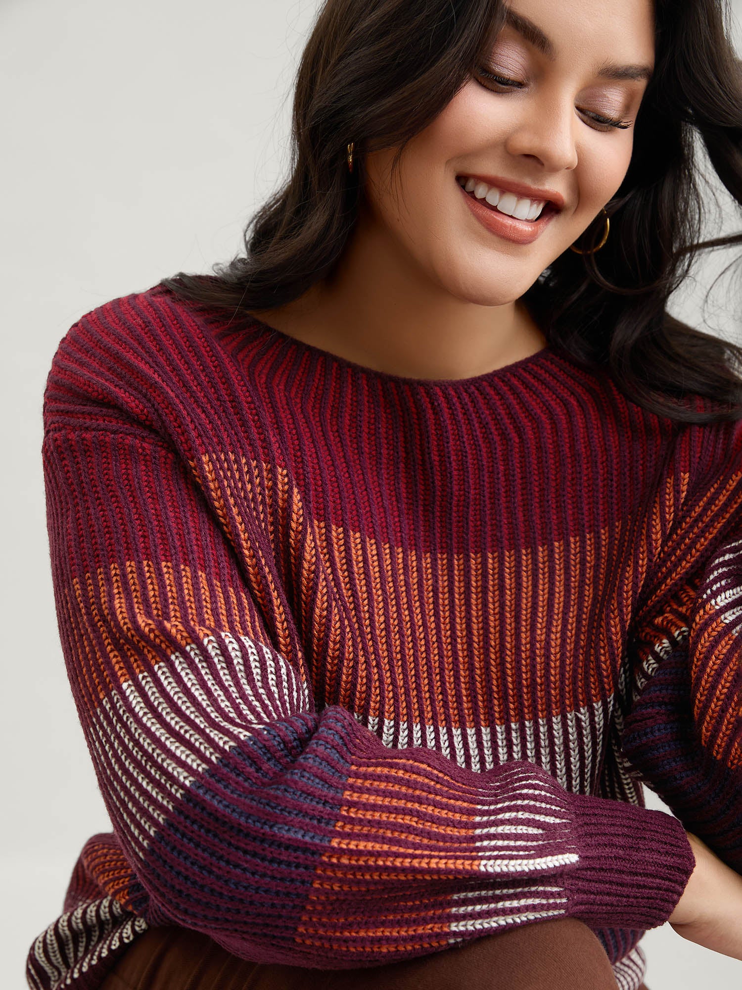 Textured Striped Contrast Patchwork Pullover - Image 2