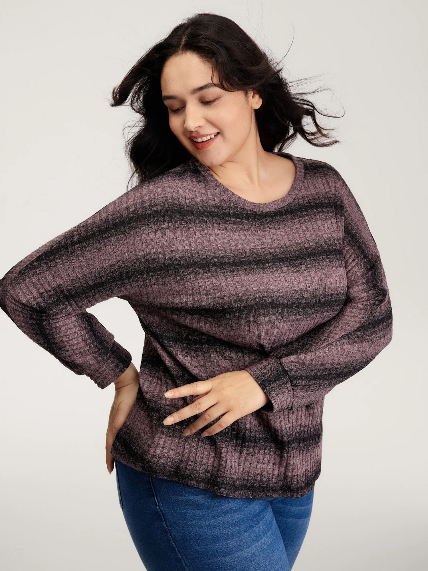 Textured Stripes Relaxed-Fit Sweatshirt - Image 2