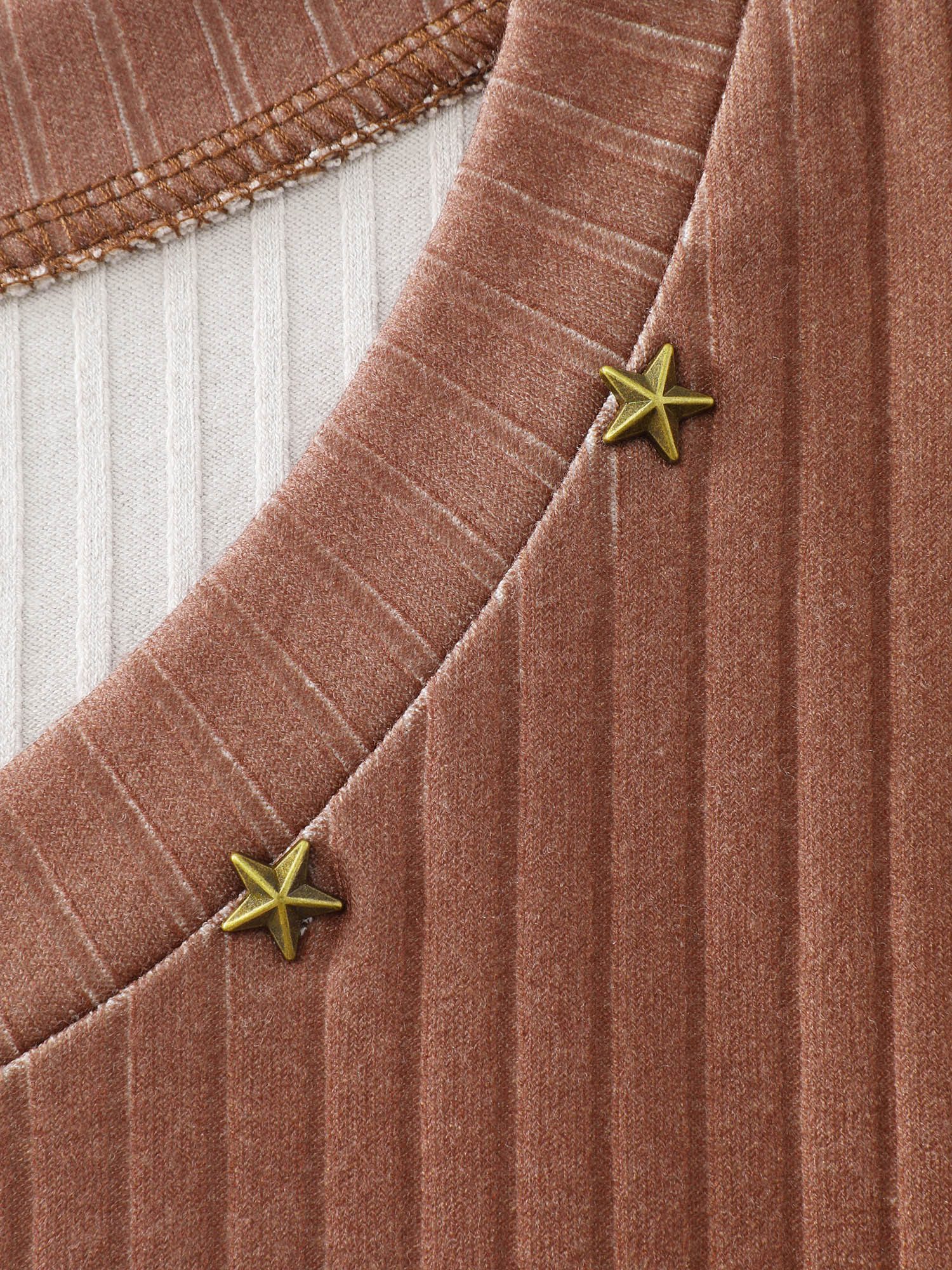 Textured Tie-Dye Star Detail T-Shirt - Image 6