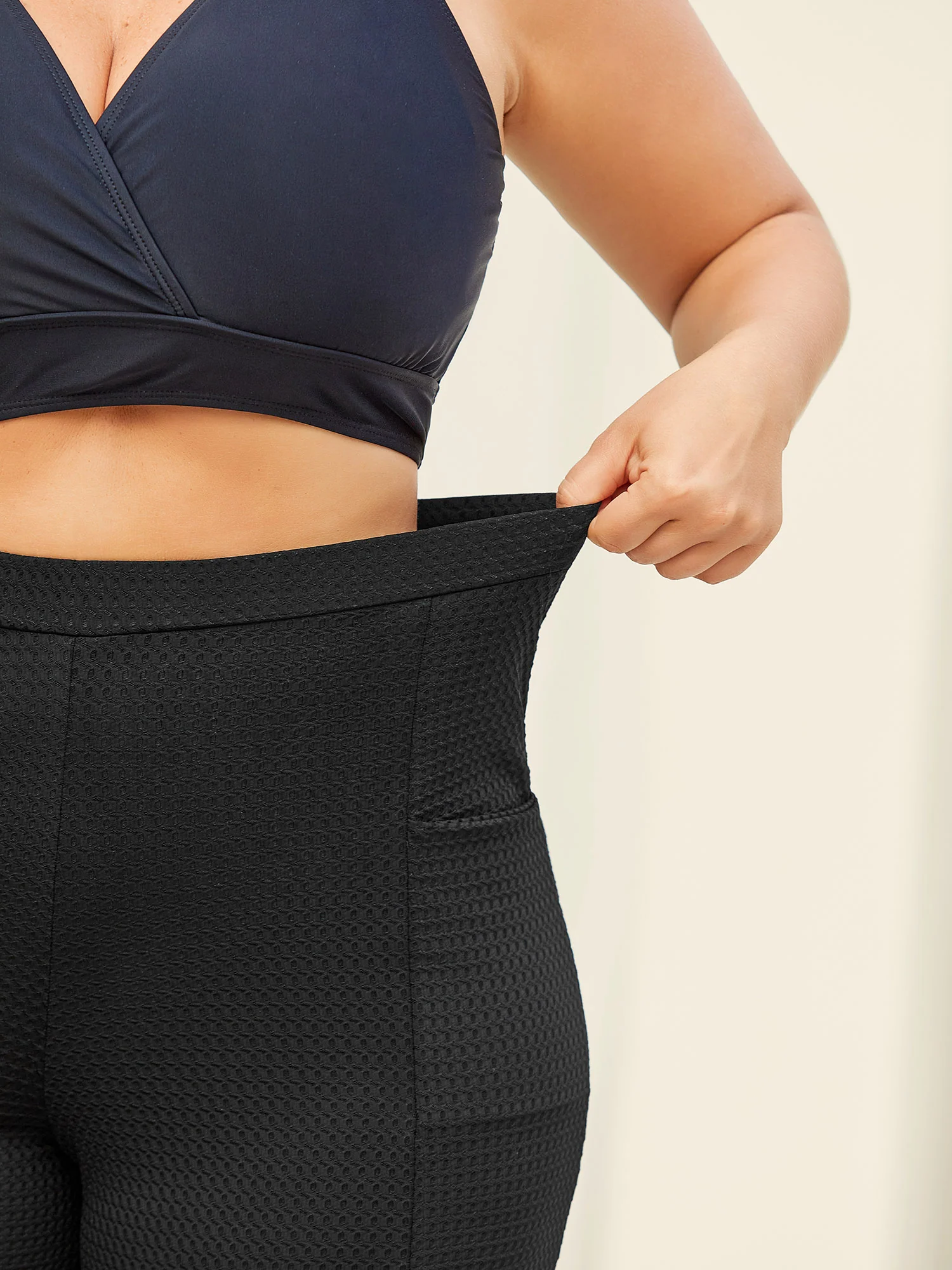 Textured Tight-Fit Pockets Swim Shorts - Image 2