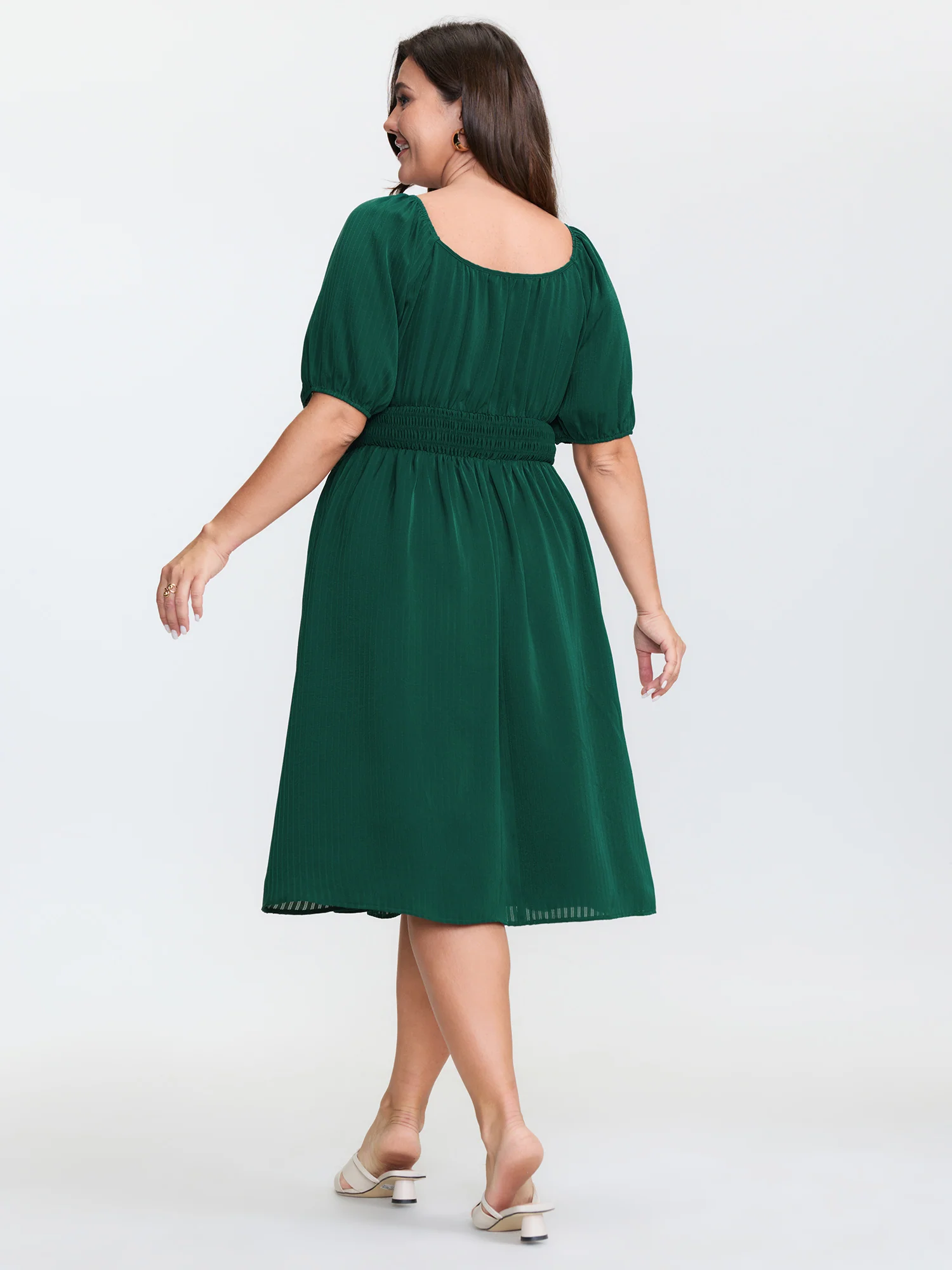 Textured Triangular Cinched Waist Midi Dress - Image 4