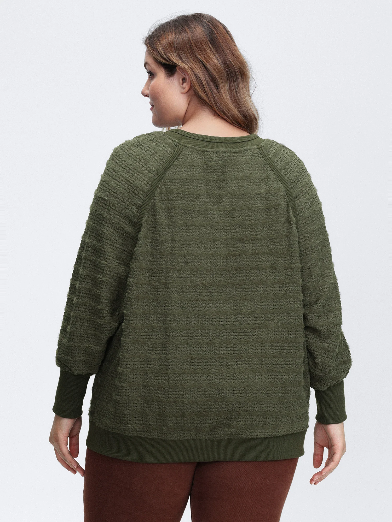 Textured V-Neck Dolman Sleeve Sweatshirt - Image 4
