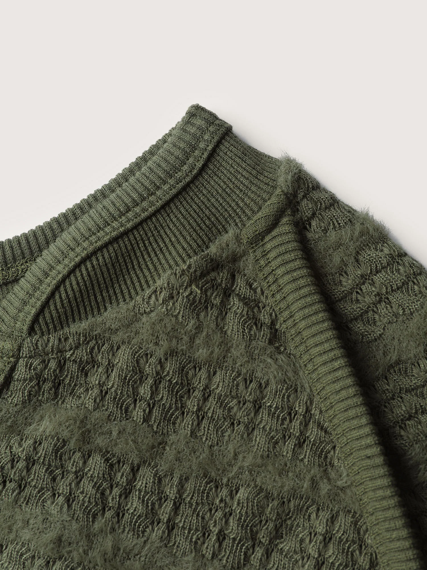 Textured V-Neck Dolman Sleeve Sweatshirt - Image 5
