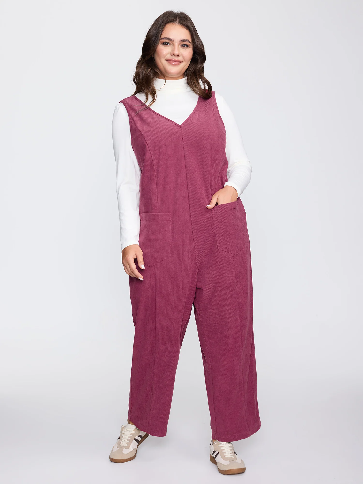 Textured V-Neck Sleeveless Jumpsuit - Image 3