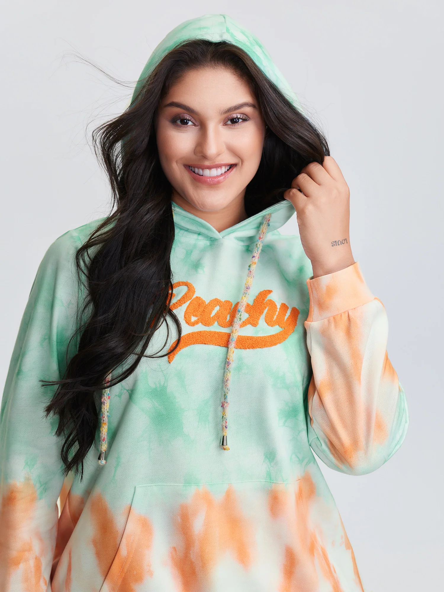 Tie-Dye Peachy Motif Hoodie - Image 2