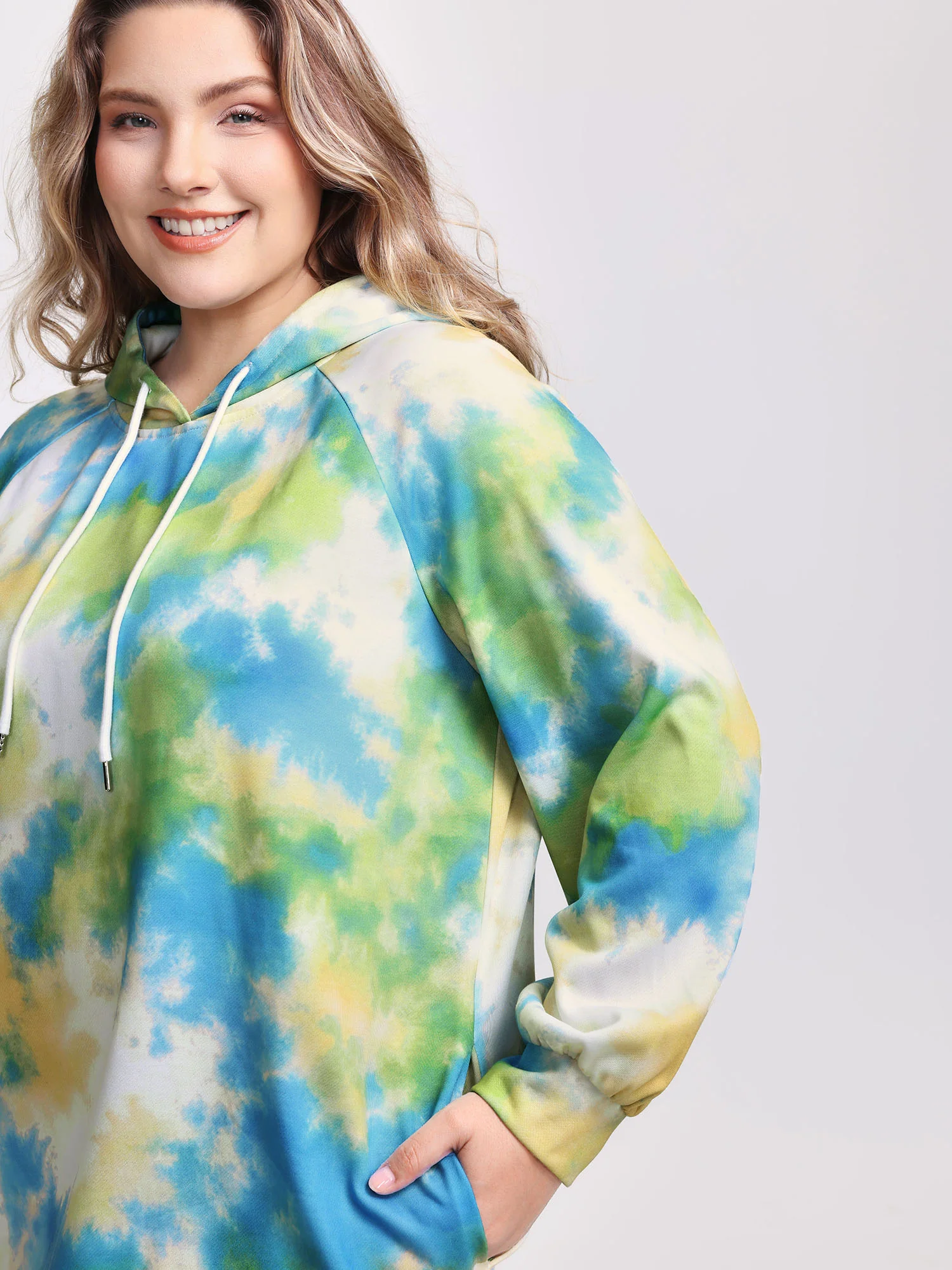 Tie-Dye Pockets Hooded Knee Dress - Image 4