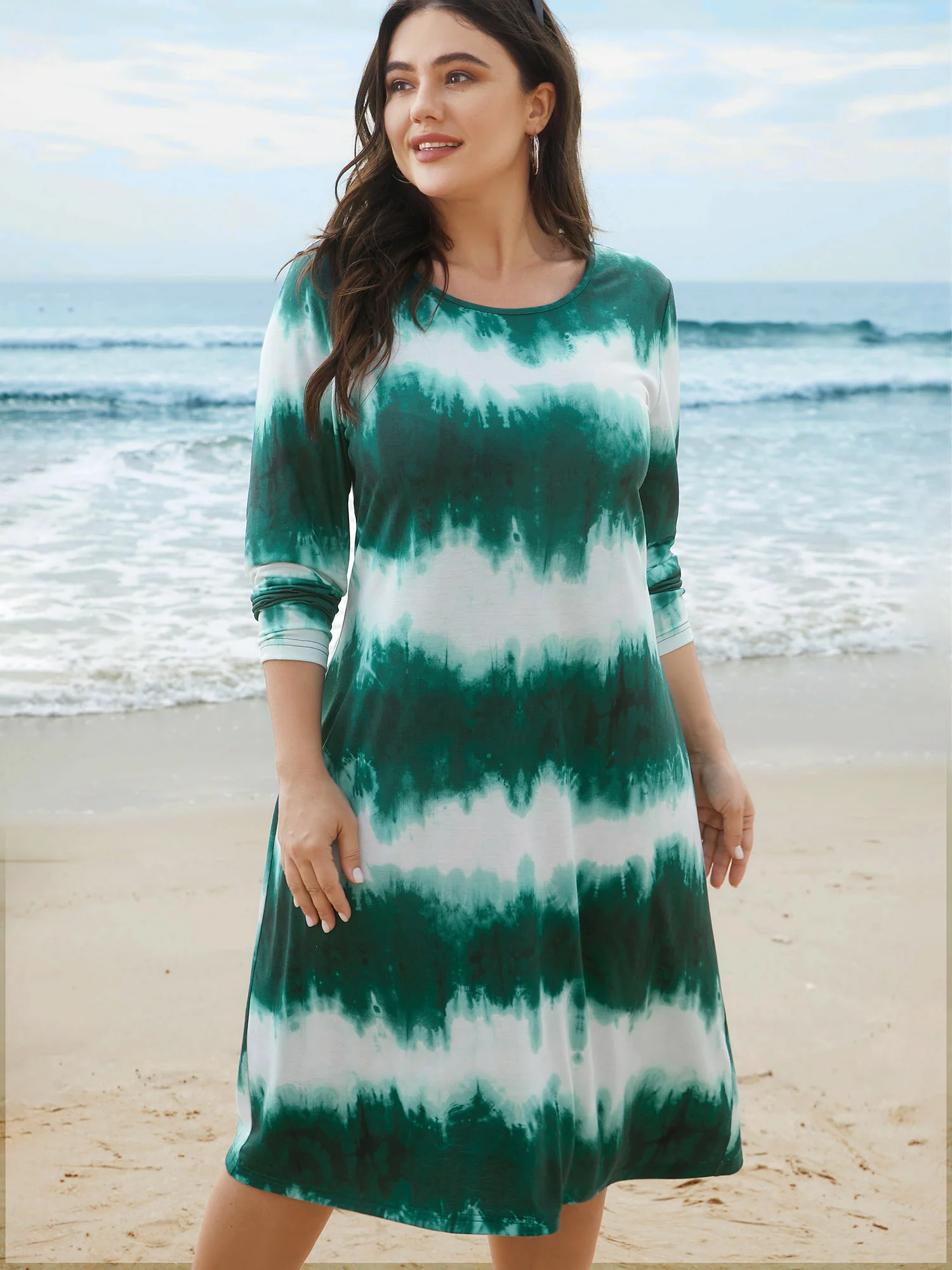 Tie-Dye Round Neck Midi Knit Dress - Image 2