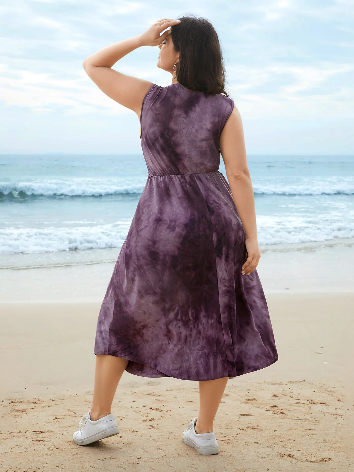 Tie-Dye Surplice Neck Curved Hem Midi Dress - Image 5