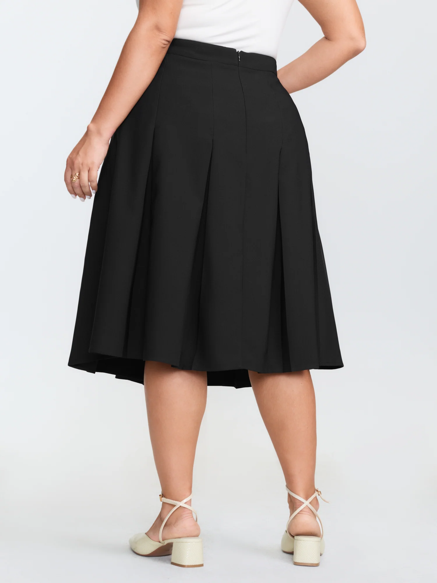Timeless Pleated Stretchy Midi Skirt - Image 4