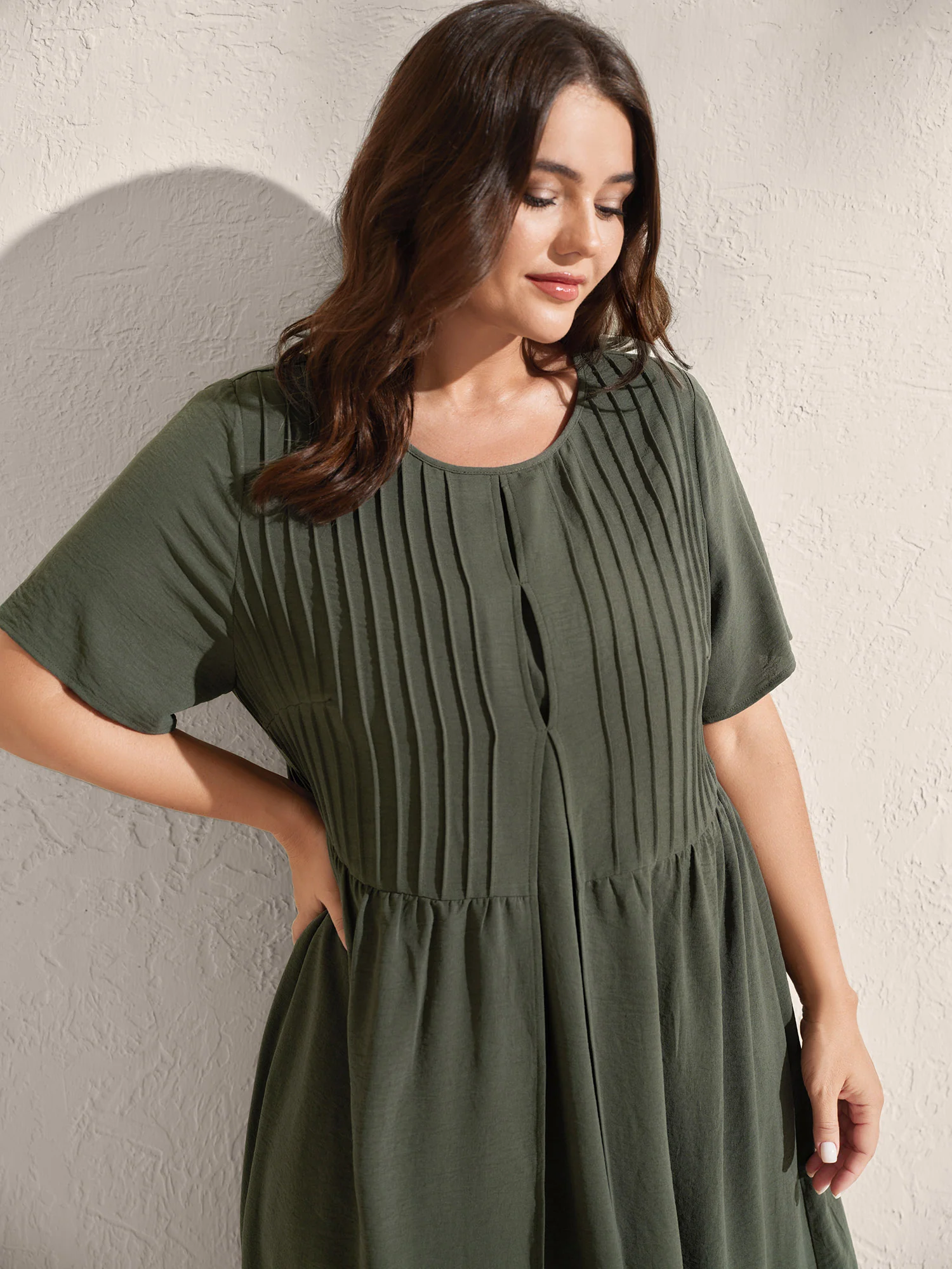 Toothpick Pleats Backless Bust Ease Midi Dress