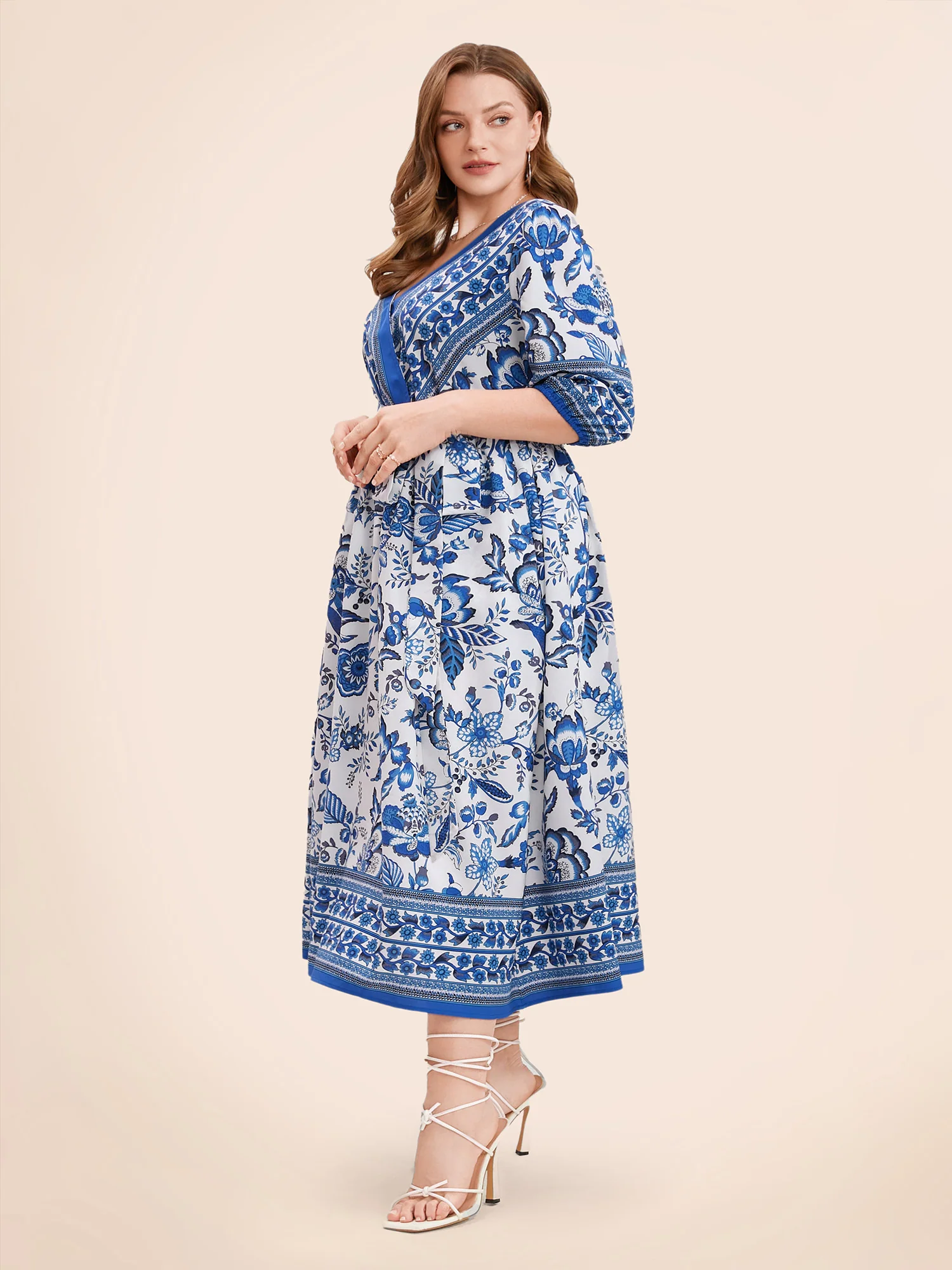 Bandana Print Surplice Neck Lantern Sleeve Pocket Belted Midi Dress - Image 5