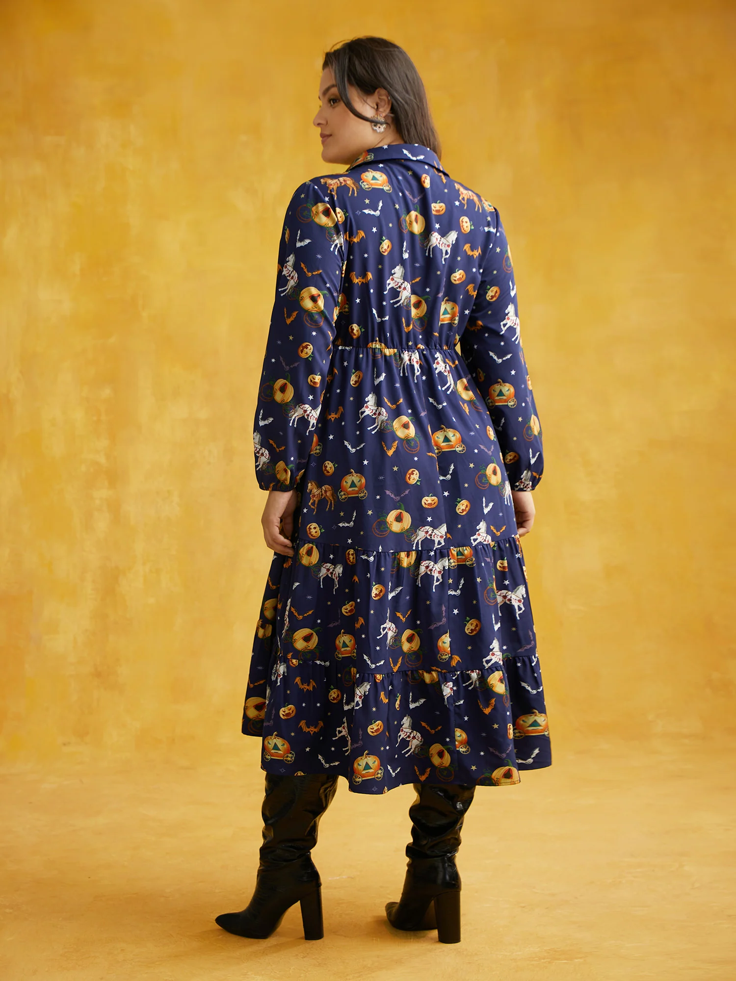 Trick & Chic Printed Waist Cinching Midi Dress - Image 4