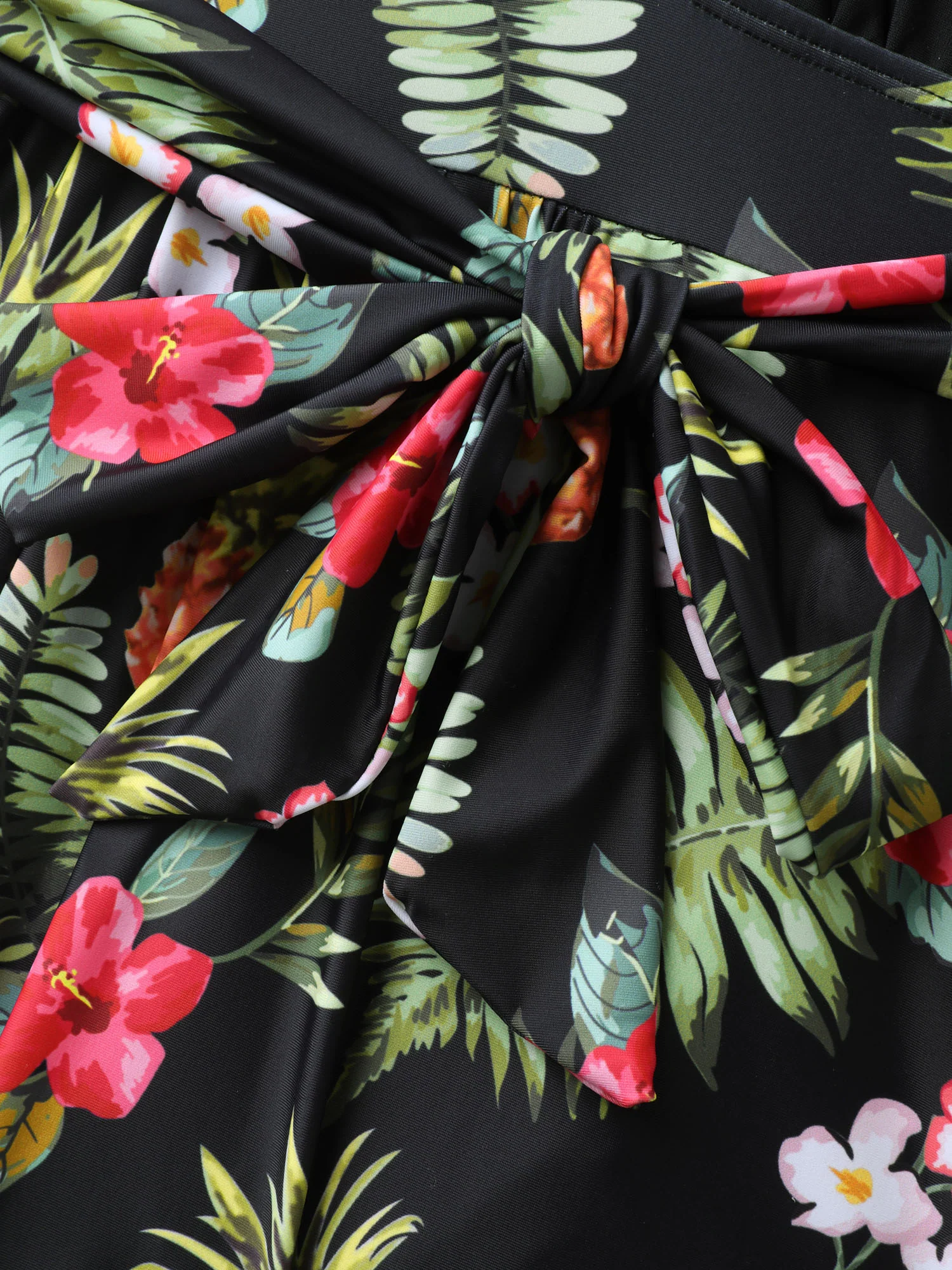 Tropical Floral Pockets One-Piece Swimsuit - Image 6