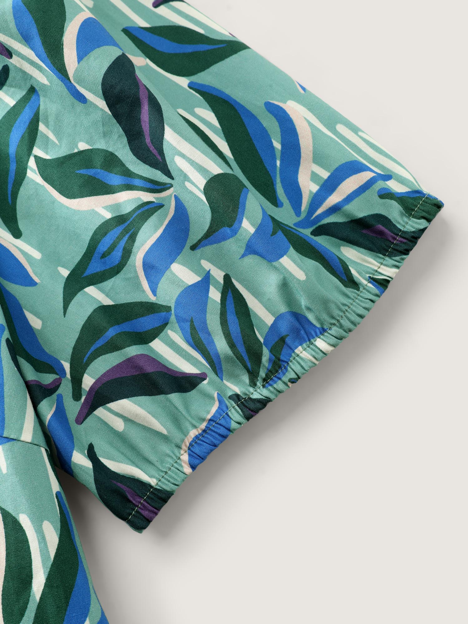 Cotton Tropical Leaf Print Irregular Sleeve Blouse - Image 6