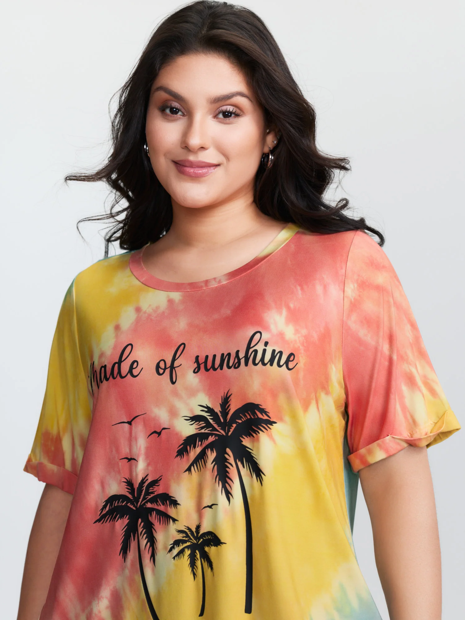 Tropical Pattern Color Gradient T-Shirt - Image 3