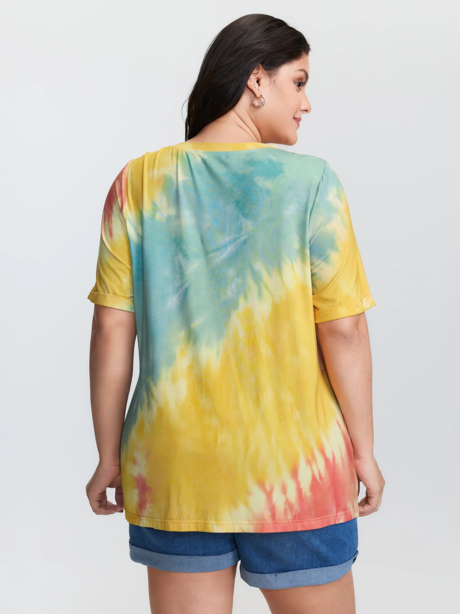 Tropical Pattern Color Gradient T-Shirt - Image 4