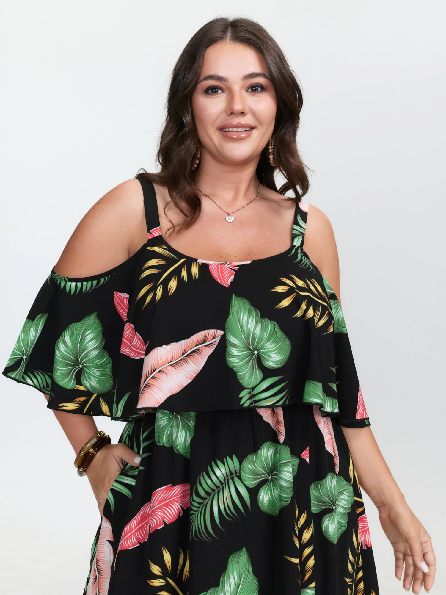 Tropical Pattern Off-Shoulder Maxi Dress - Image 2