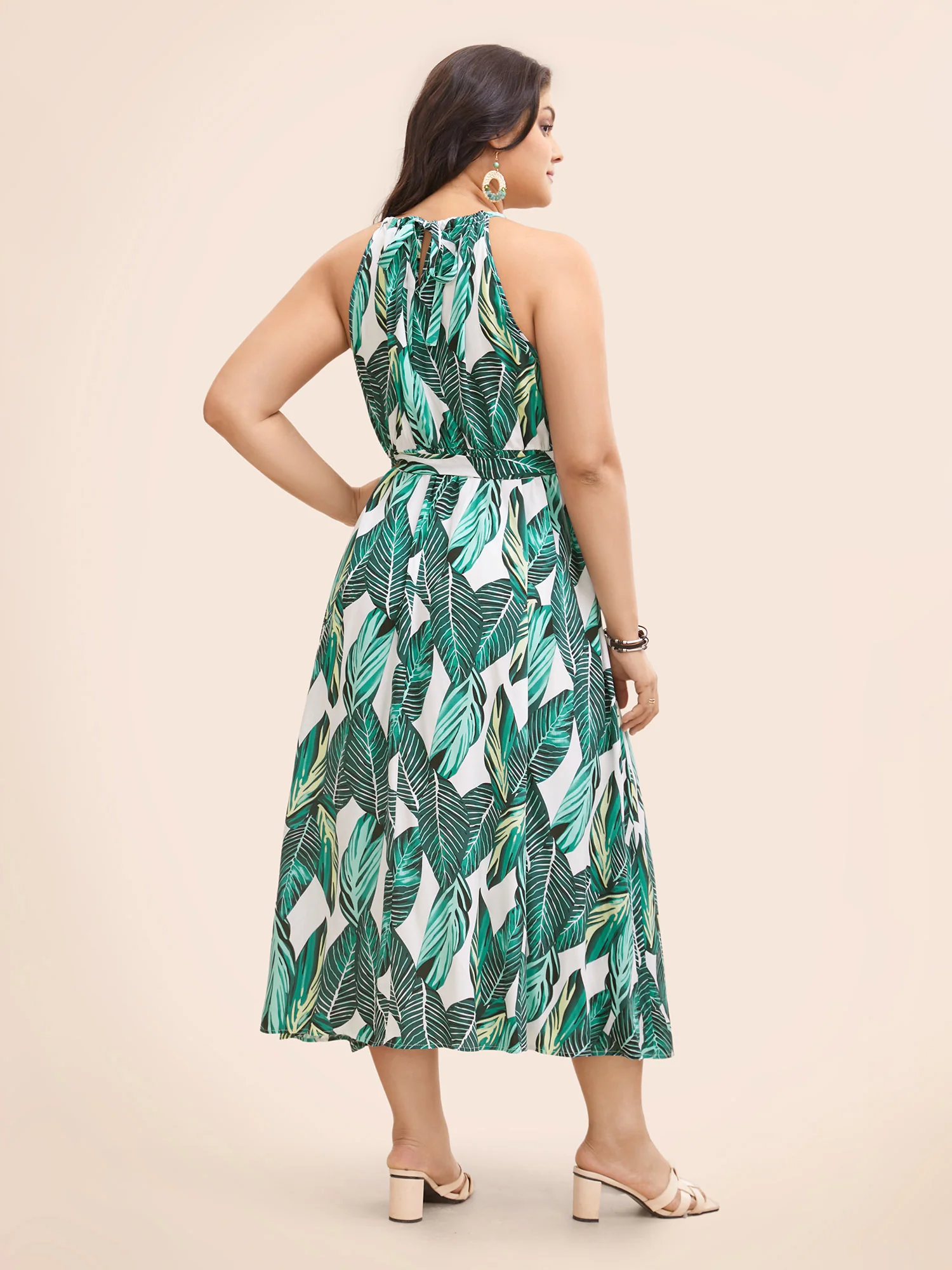 Tropical Print Knotted Pocket Ruffles Belted Halter Dress - Image 8