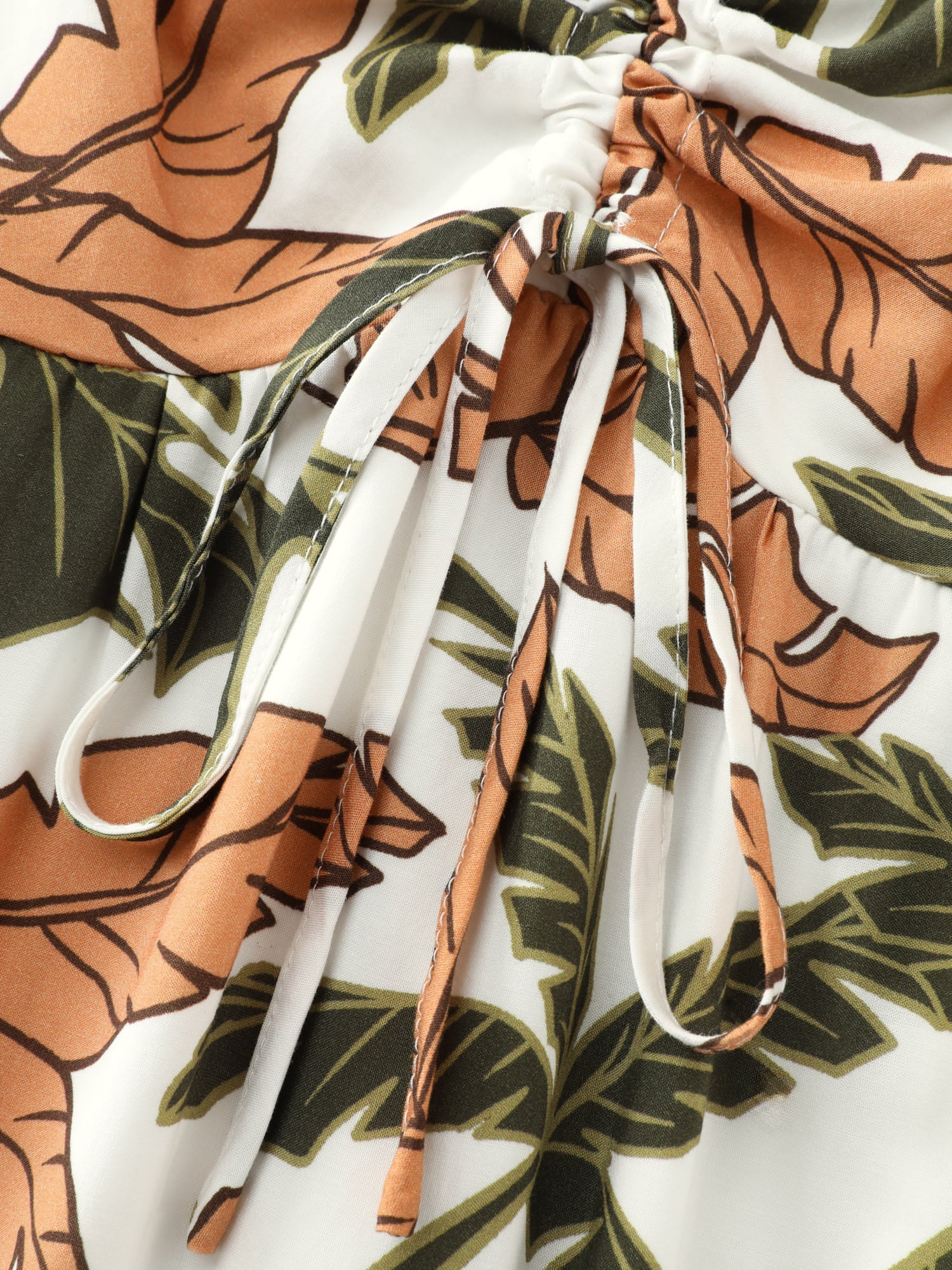 Tropical Print Ruched Sweetheart Neckline Midi Dress - Image 7