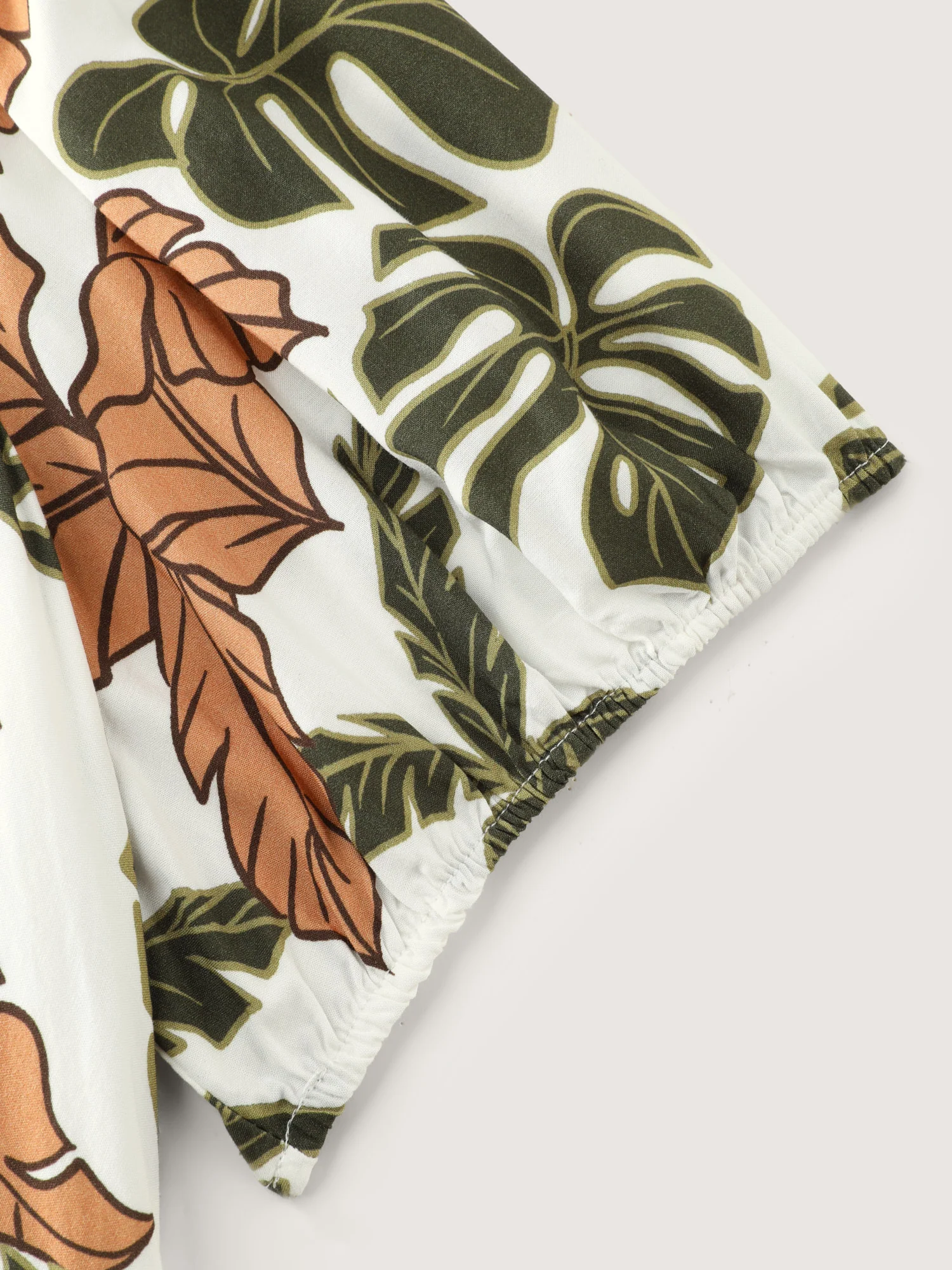 Tropical Print Ruched Sweetheart Neckline Midi Dress - Image 8