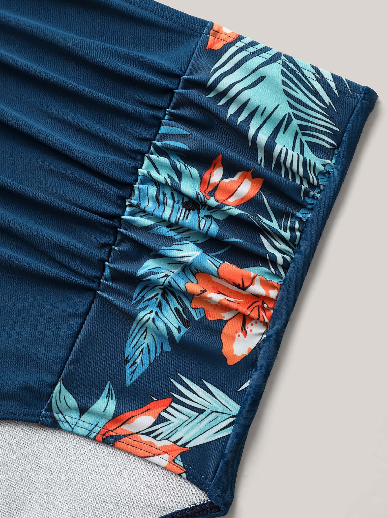 Tropical Print Contrast Ruched Bikini Bottoms - Image 6