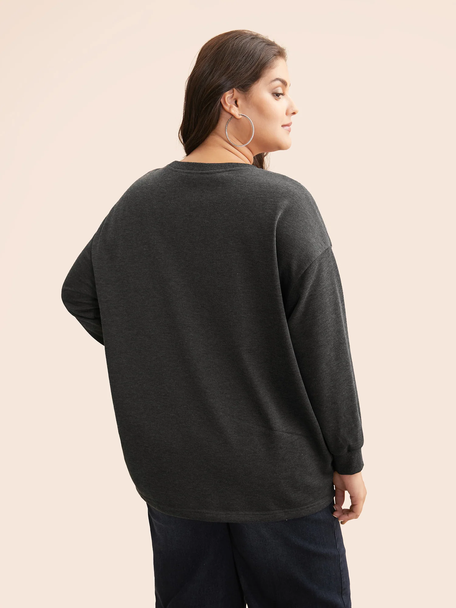 Tucked Seam Drop Shoulder Sleeve Sweatshirt - Image 4