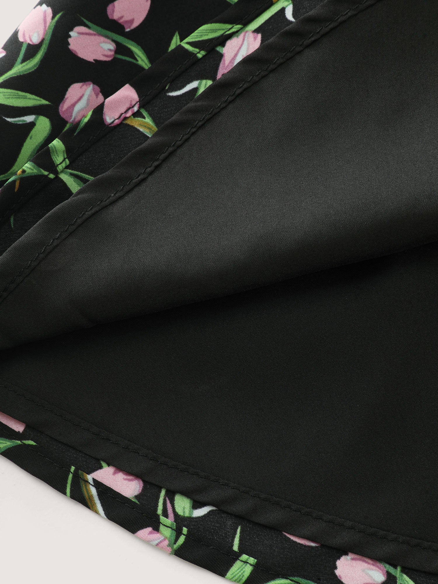 Tulip Print Cinched Flared Blouse - Image 6