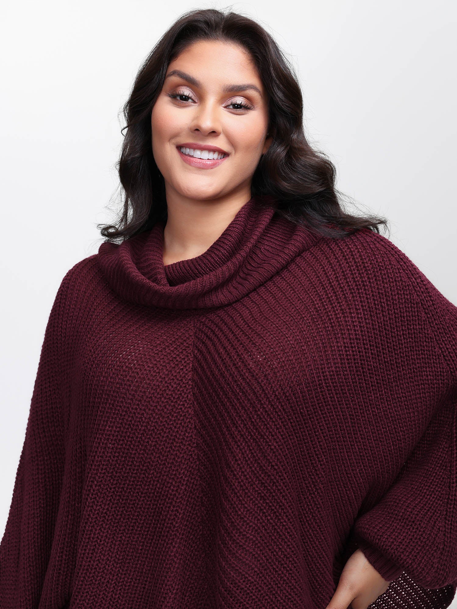 Turtle Neck Batwing Sleeve Asymmetrical Hem Pullover - Image 4