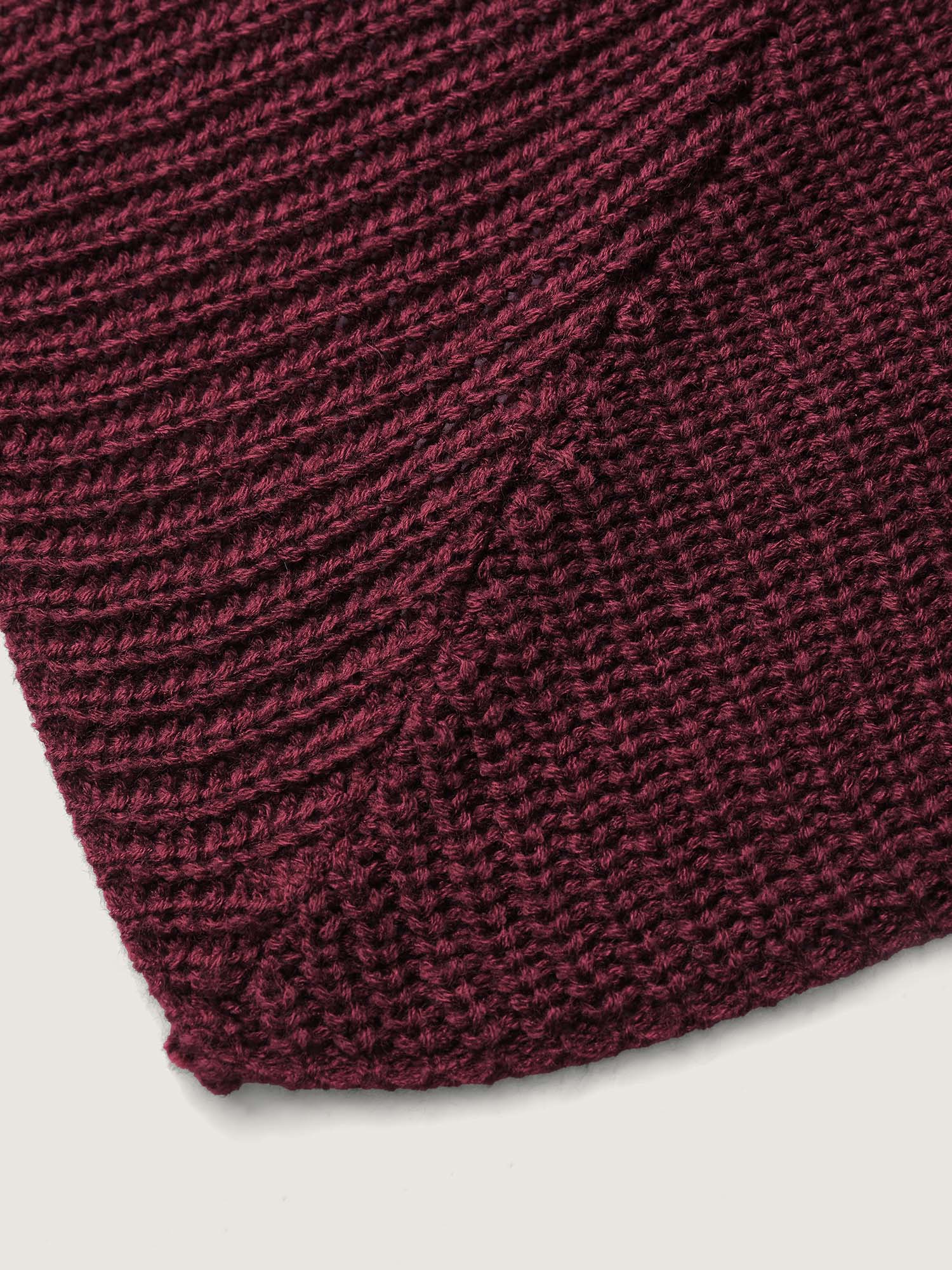 Turtle Neck Batwing Sleeve Asymmetrical Hem Pullover - Image 7