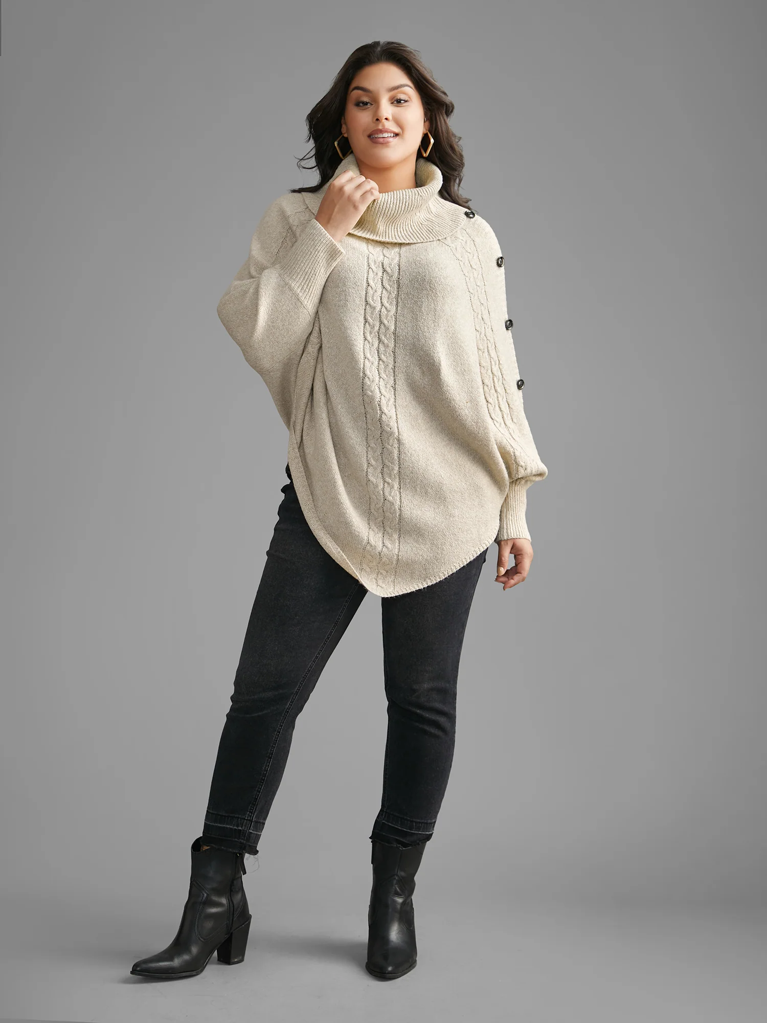 Turtleneck Cable Knit Asymmetrical Hem Pullover - Image 3