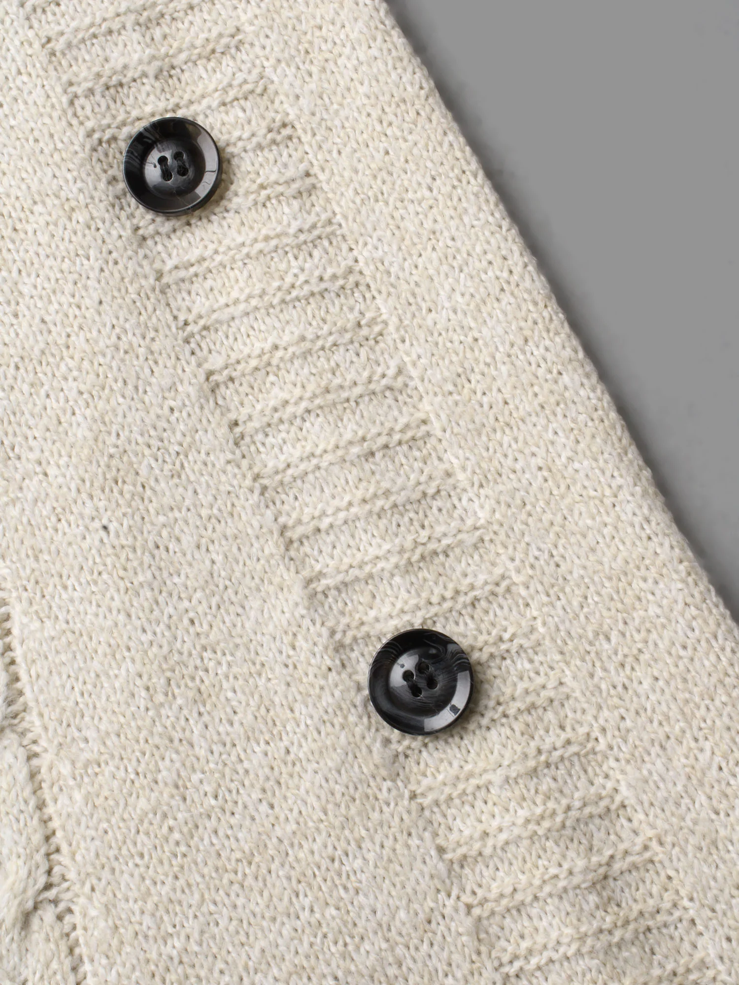 Turtleneck Cable Knit Asymmetrical Hem Pullover - Image 6