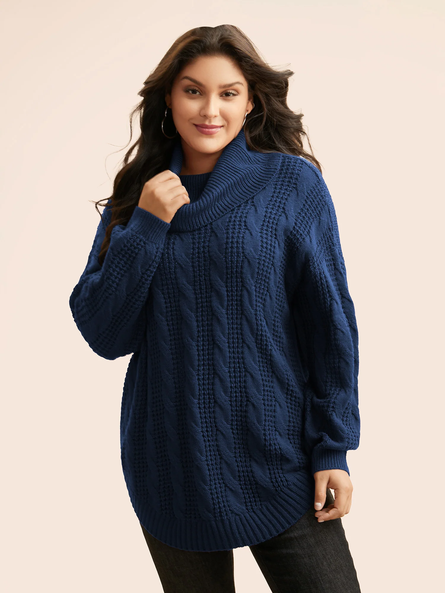Turtleneck Cable Knit Curved Hem Pullover - Image 11