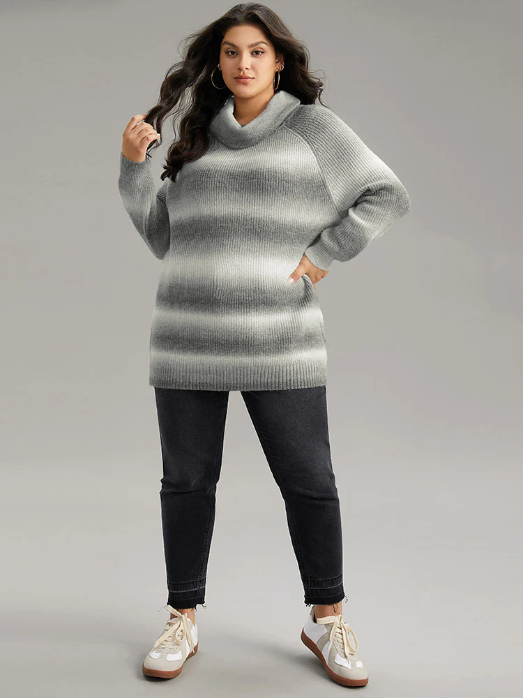 Turtleneck Ombre Heather Raglan Sleeve Pullover - Image 5