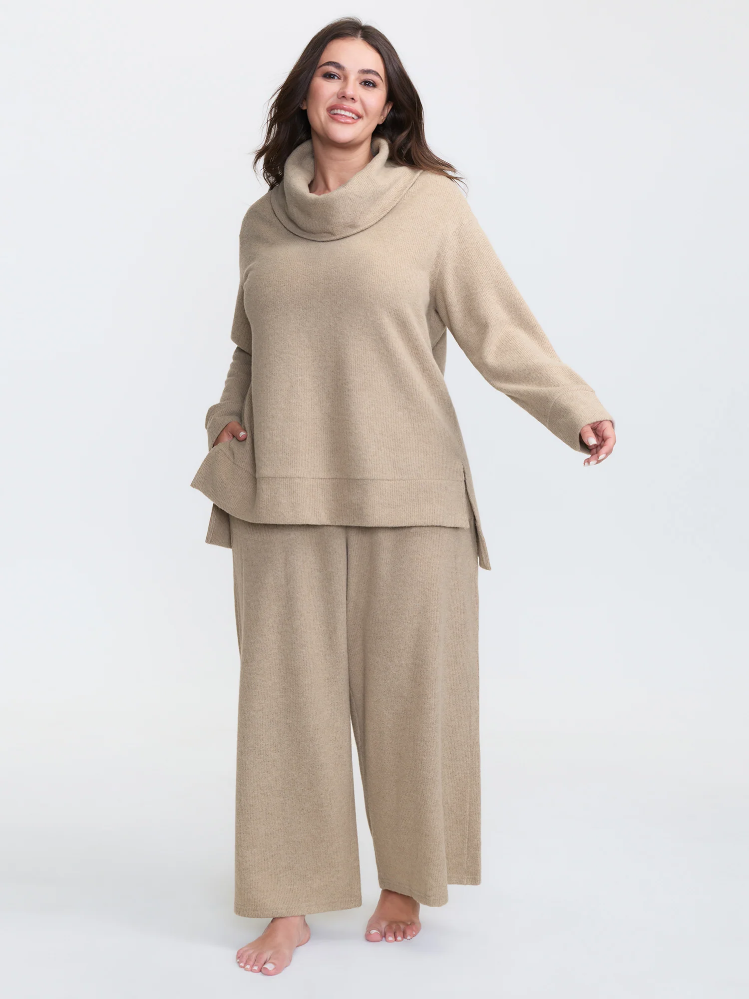 Turtleneck Snuggle-Worthy Loungewear Set - Image 2