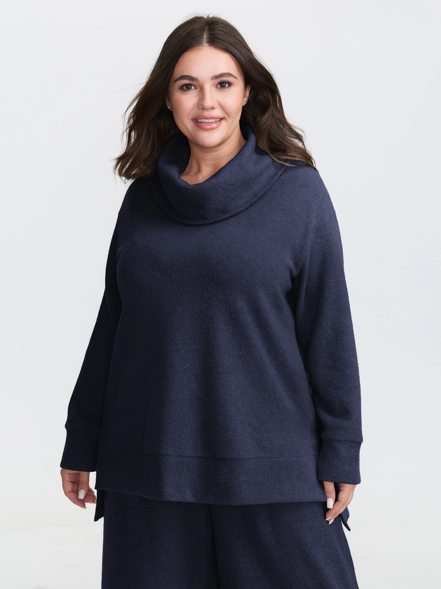 Turtleneck Snuggle-Worthy Loungewear Set - Image 24