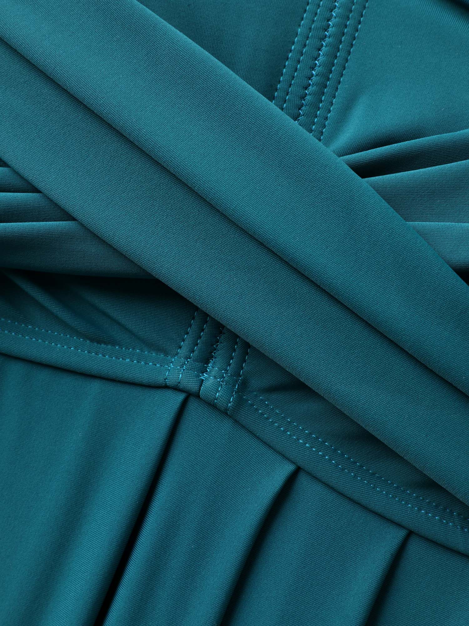 Twist Front Arc Hem Adjustable Swim Top - Image 5