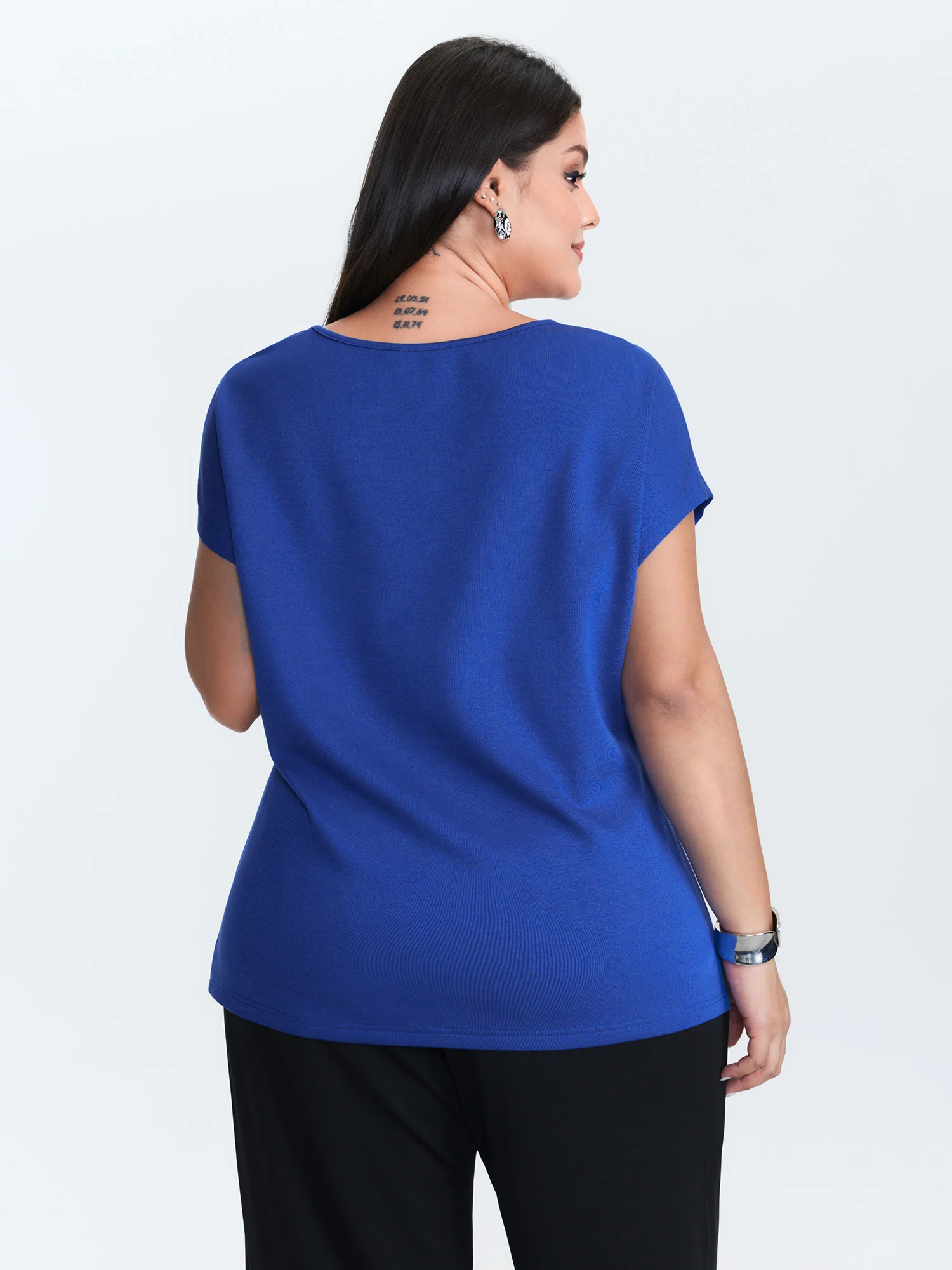 Twist-Front Boat Neckline Plain Knit Top - Image 4