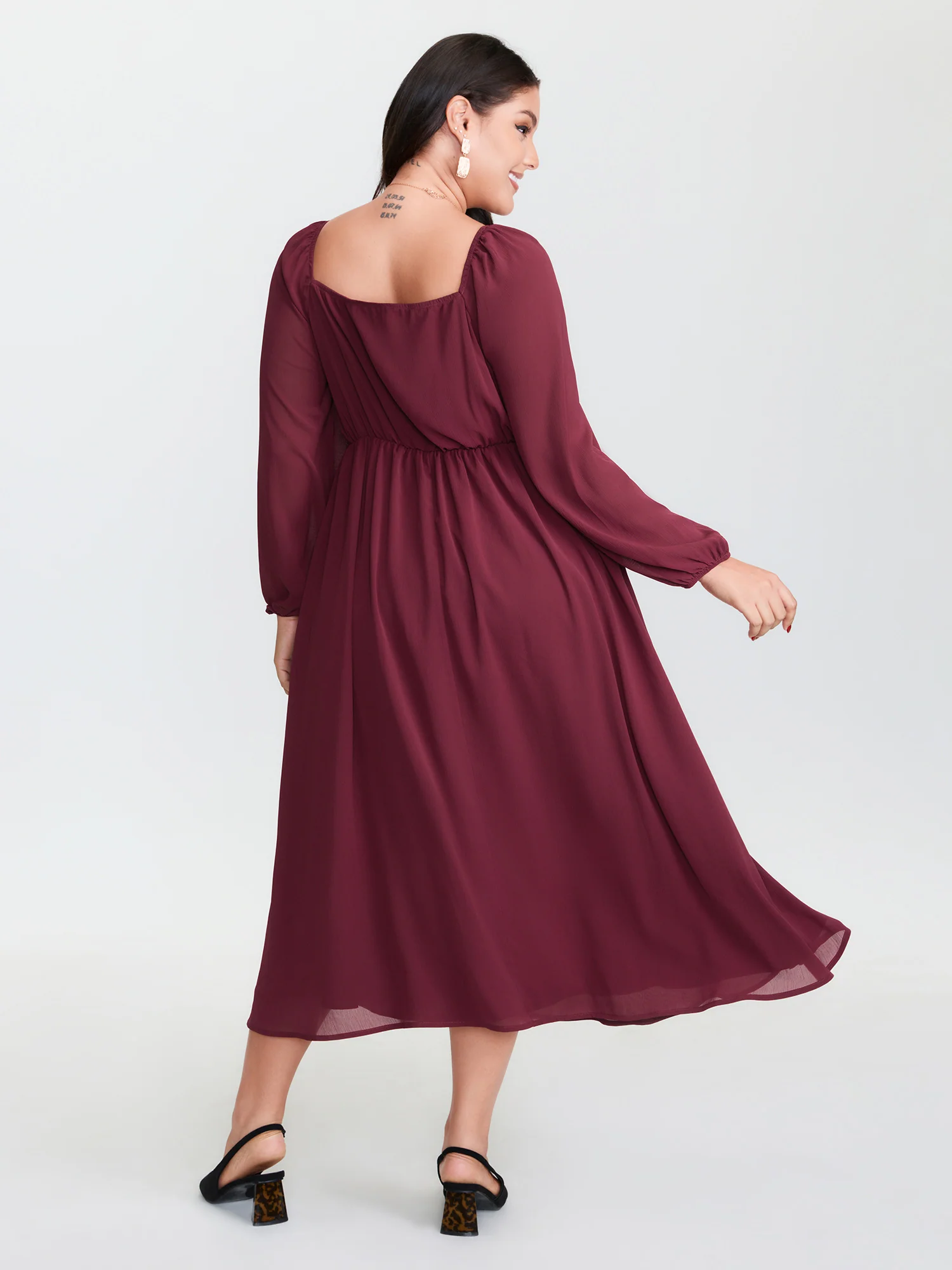 Twist Front Stretchy Waist Sweetheart Midi Dress - Image 4
