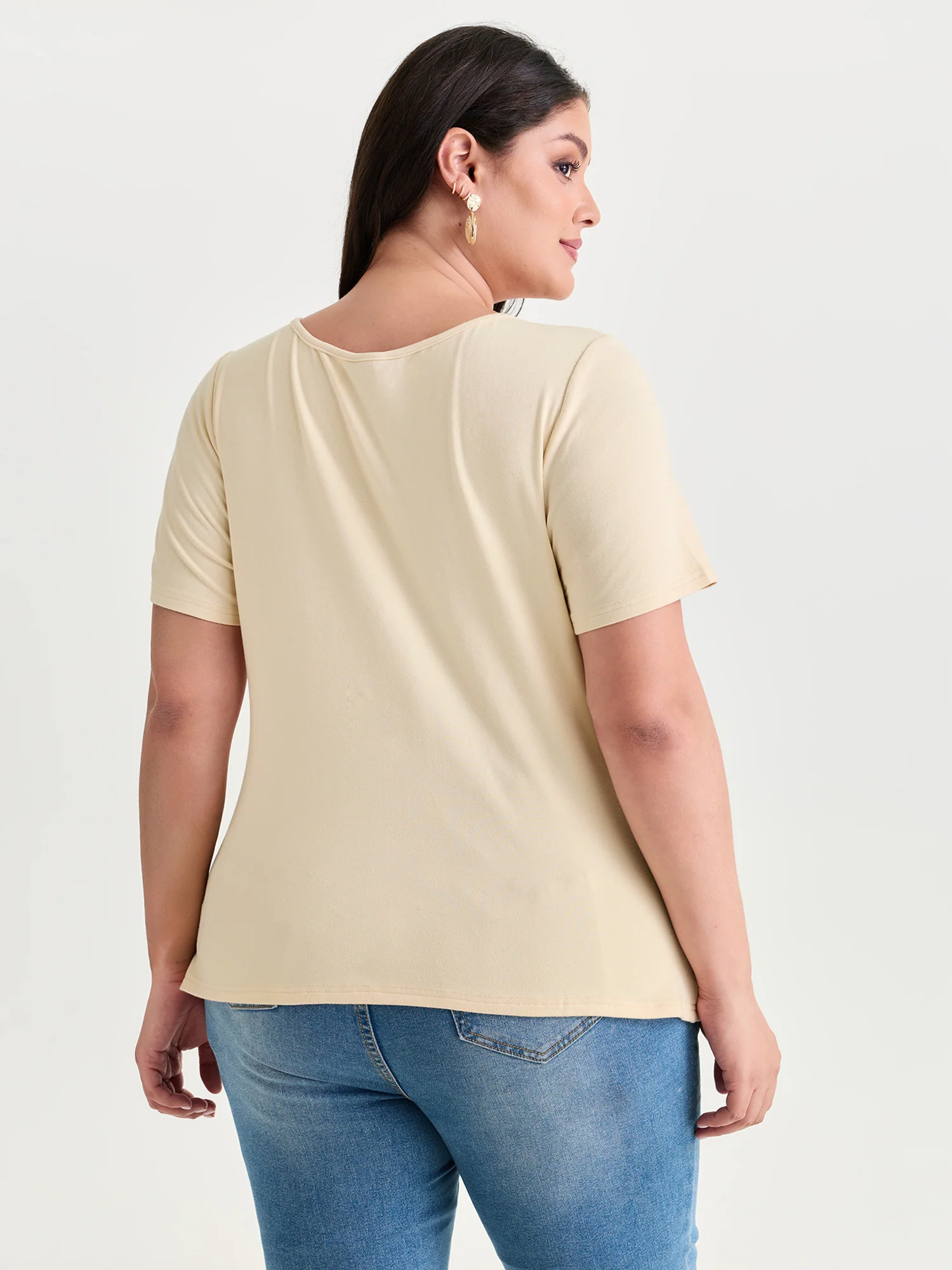 Twist Front V-Neck Fitted Solid Top - Image 4